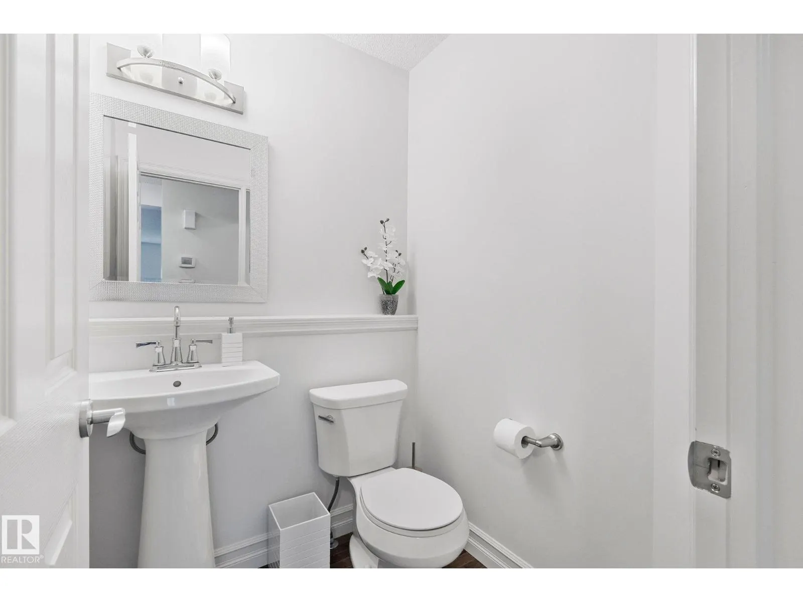 13410 166 AV NW NW