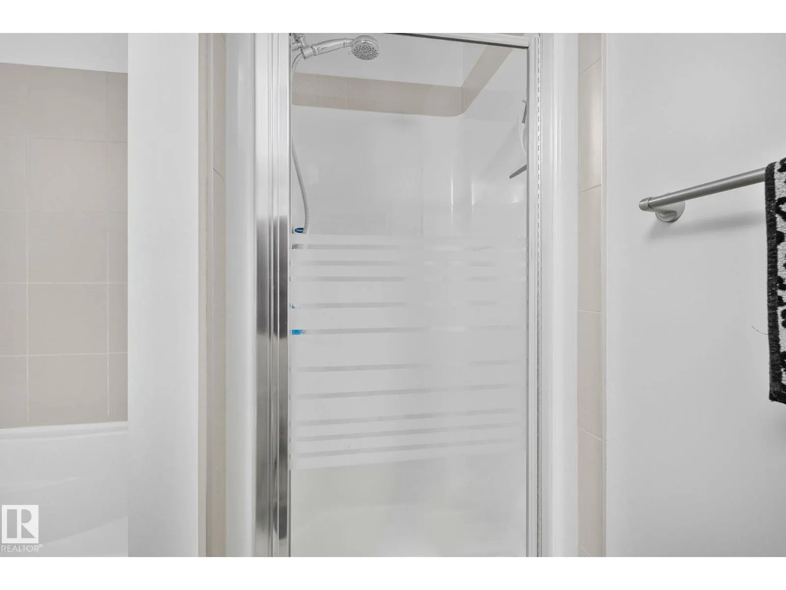 13410 166 AV NW NW