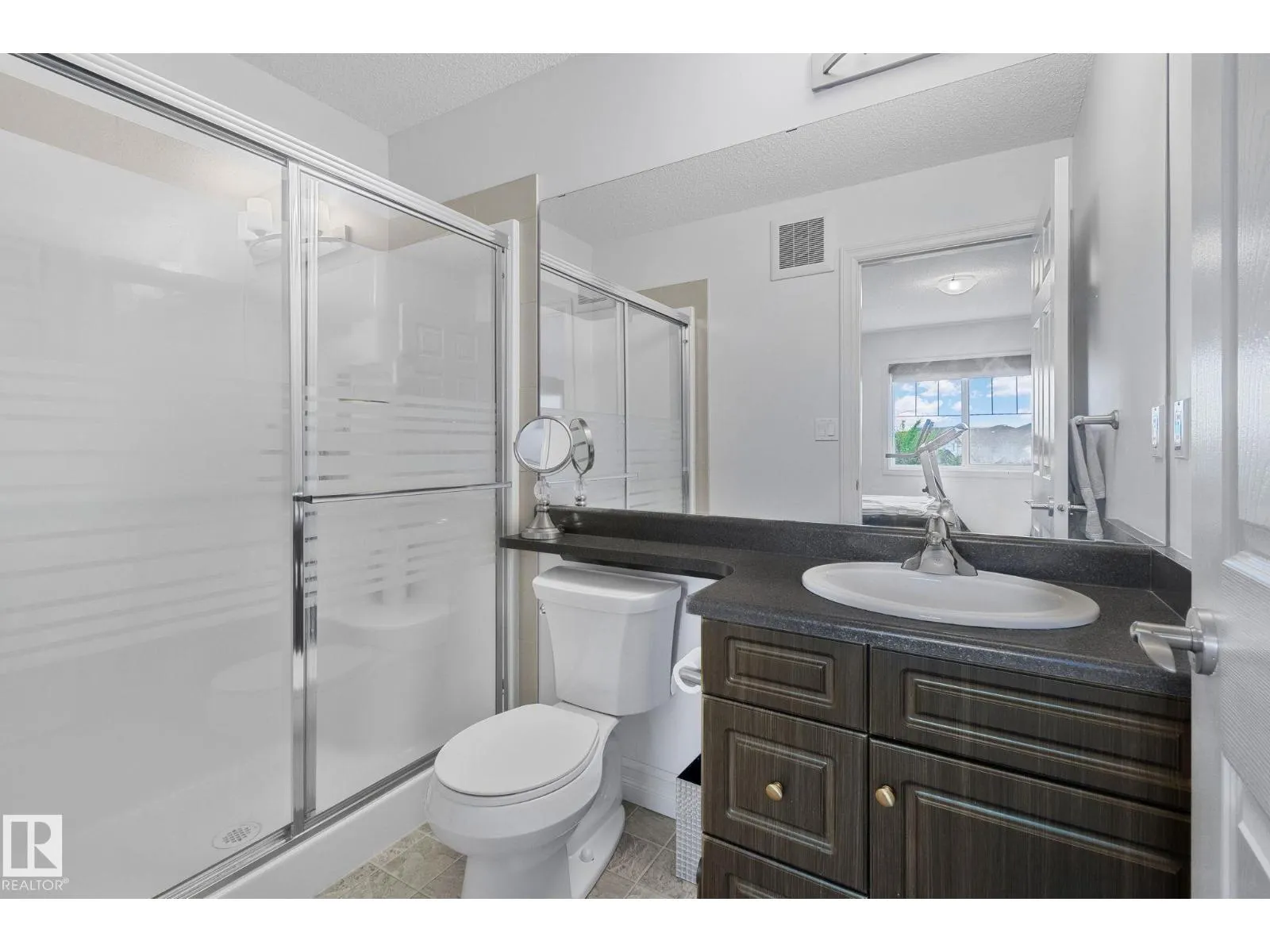 13410 166 AV NW NW