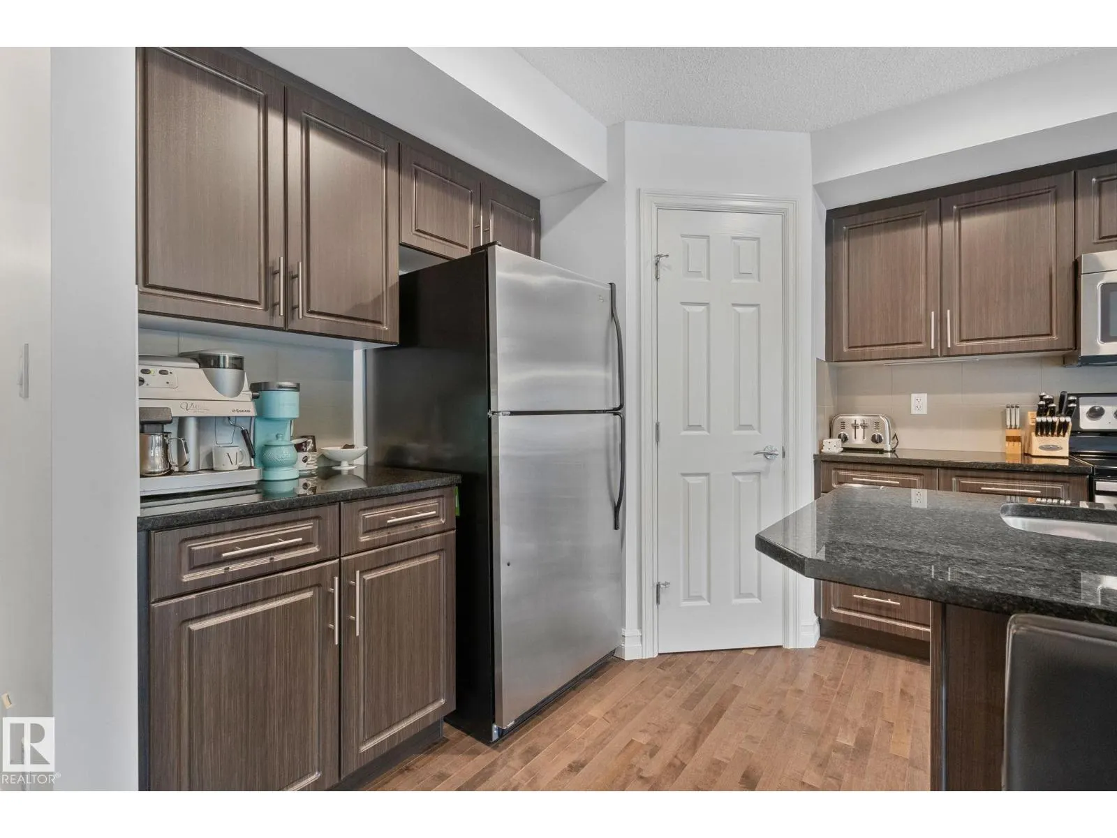 13410 166 AV NW NW
