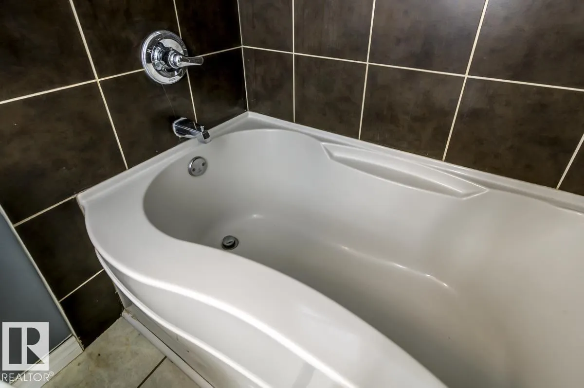 10971 159 ST NW