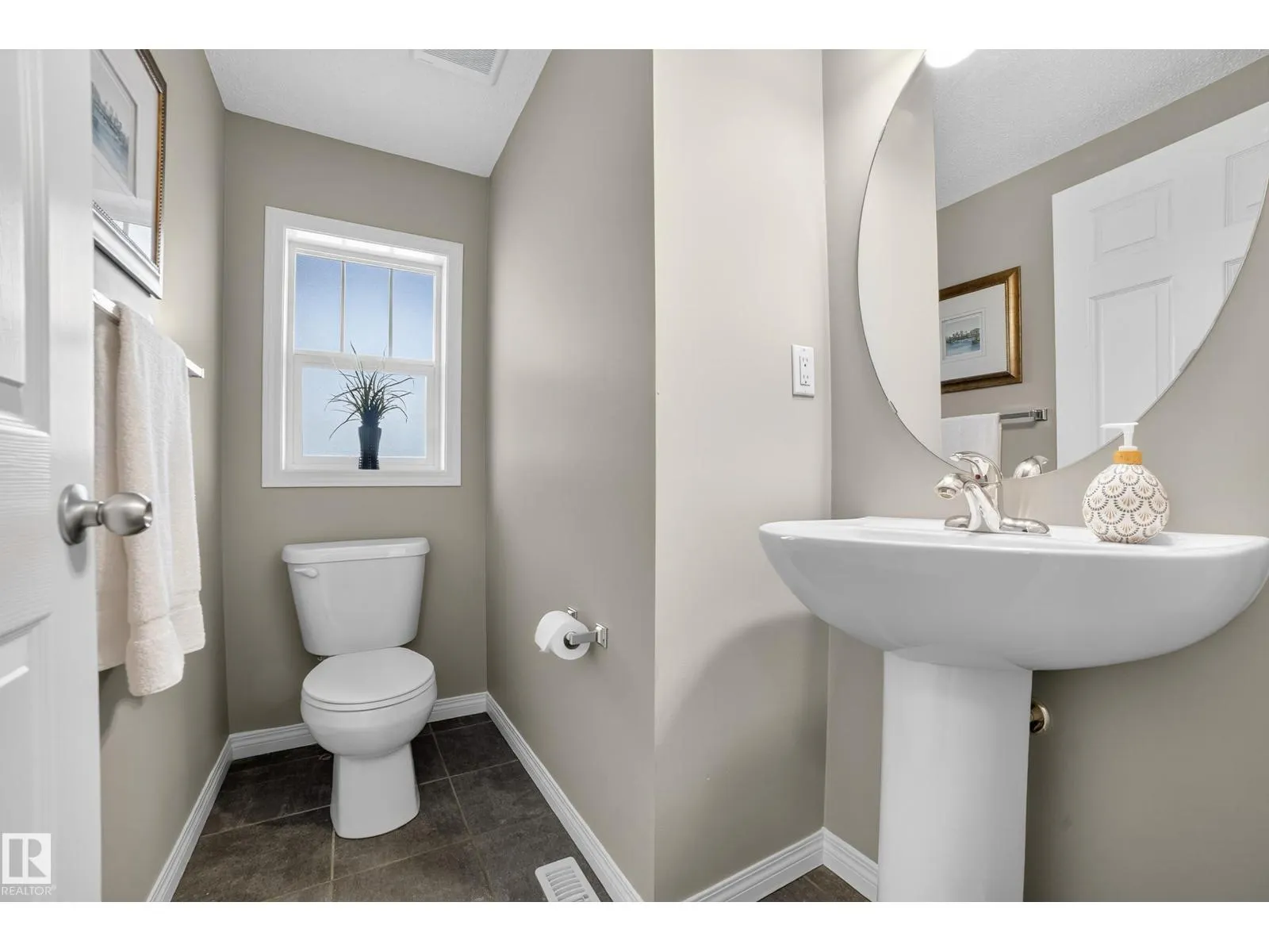 #133 3305 ORCHARDS LINK LI SW