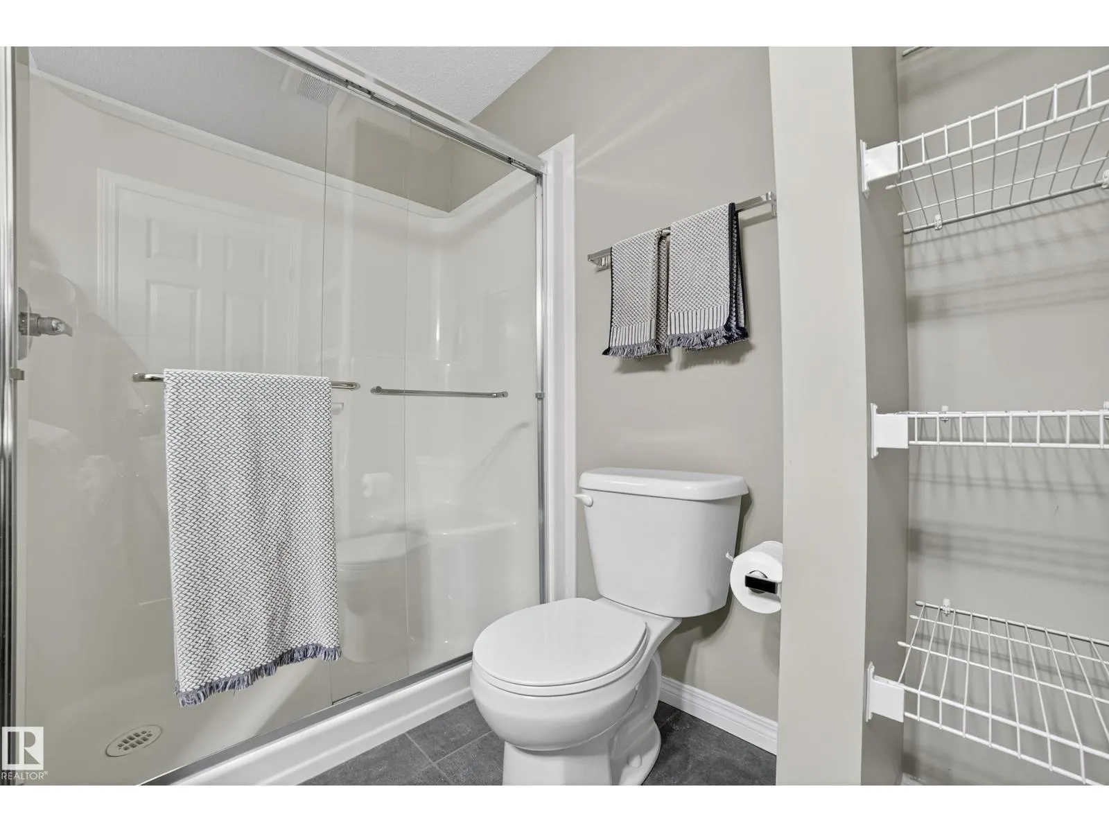 #133 3305 ORCHARDS LINK LI SW