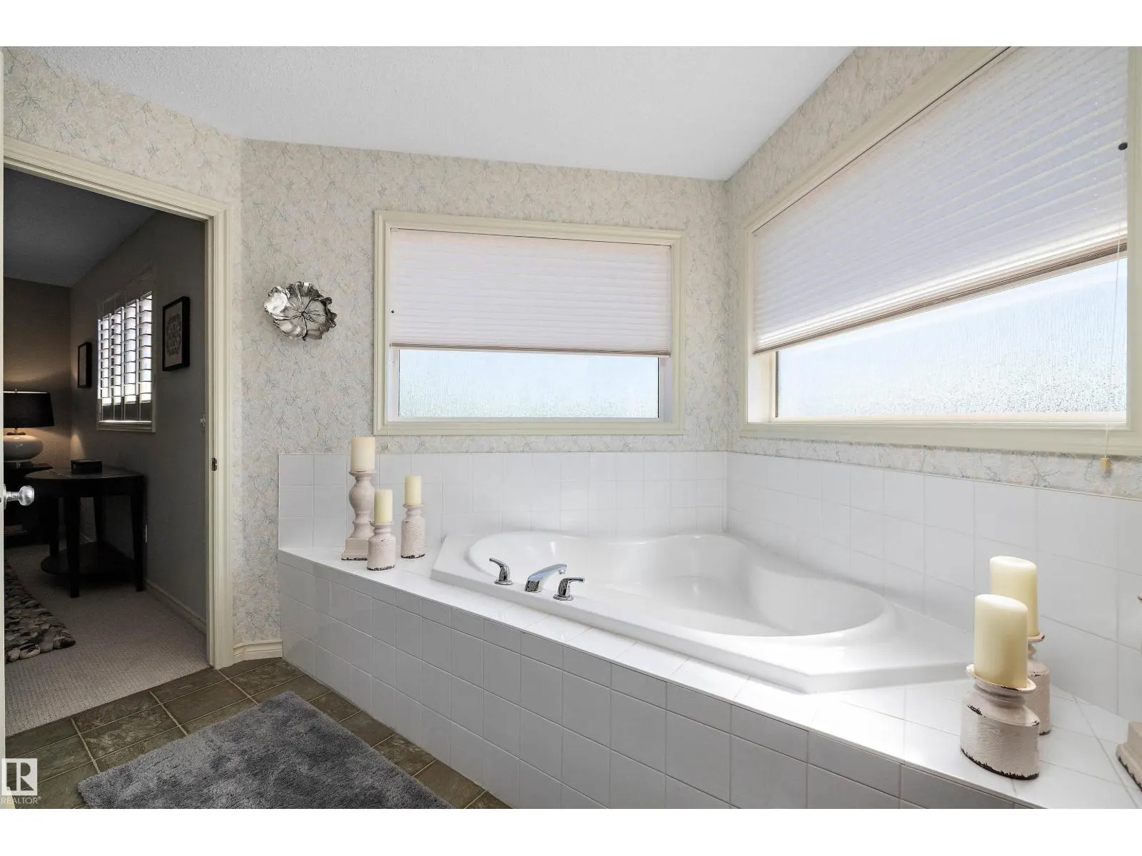 68 GREYSTONE CR