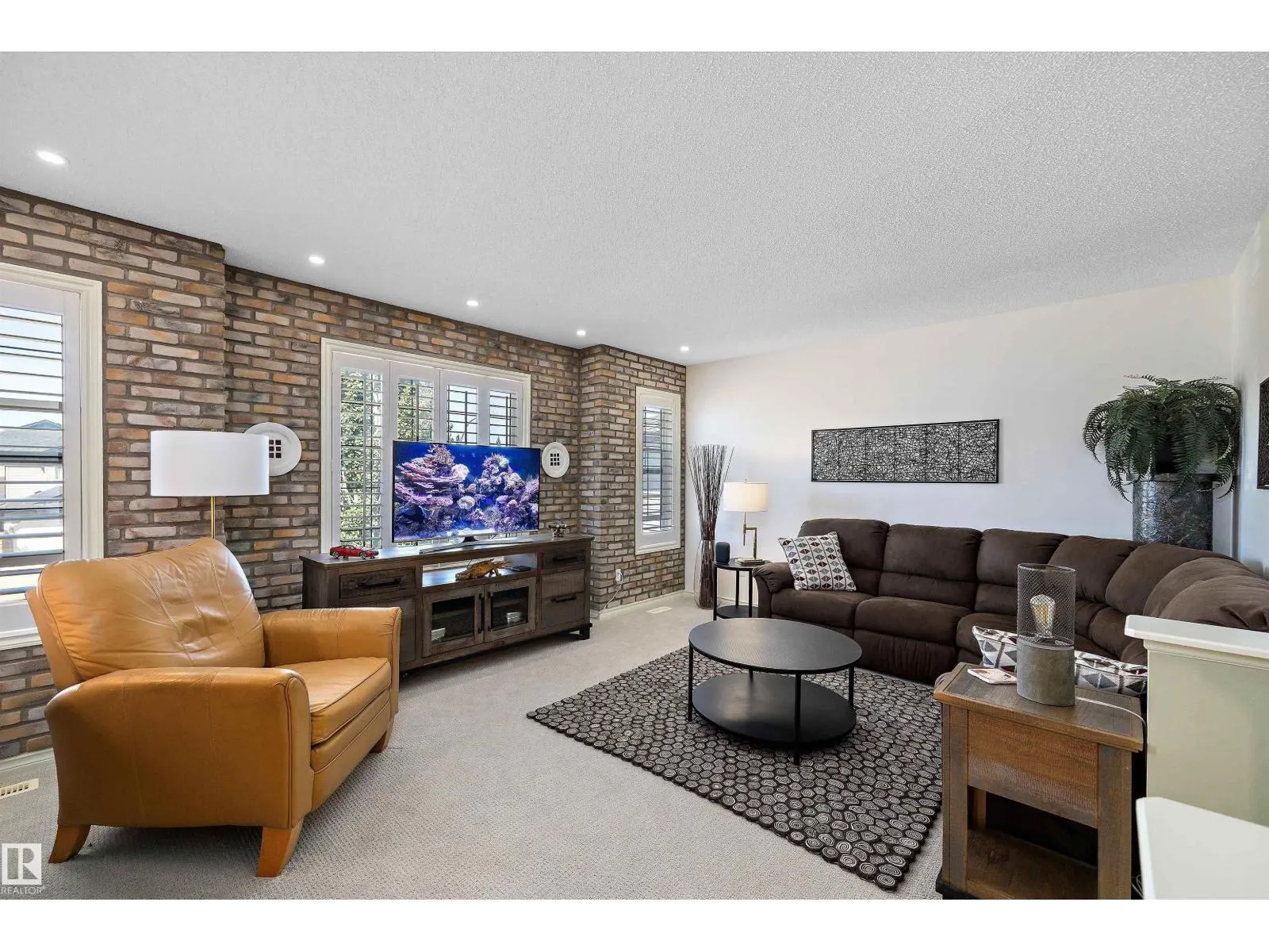68 GREYSTONE CR