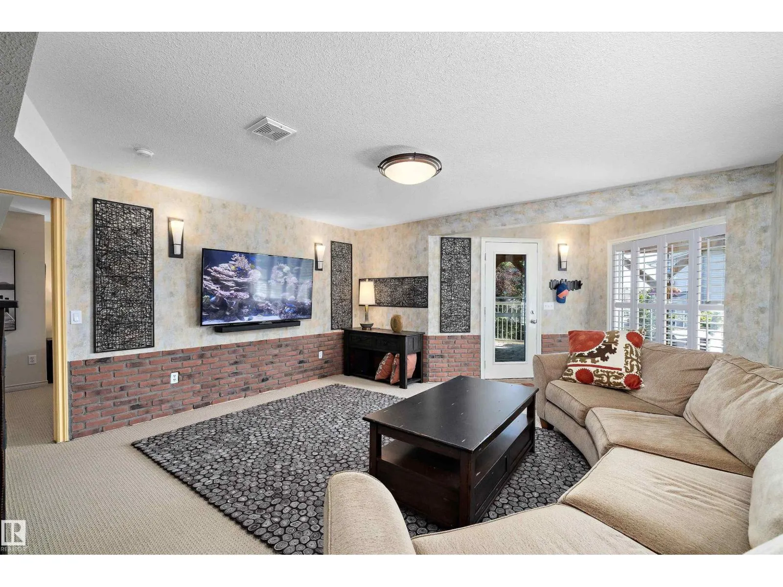 68 GREYSTONE CR