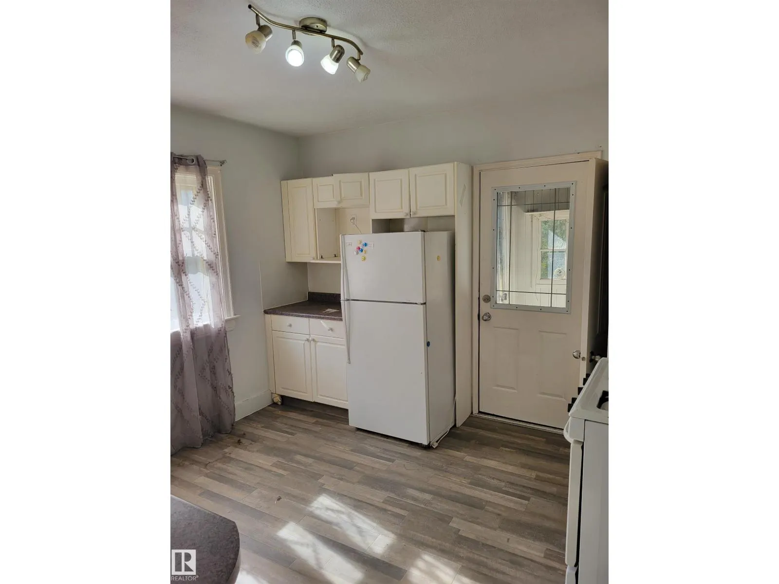 10822 107 ST NW