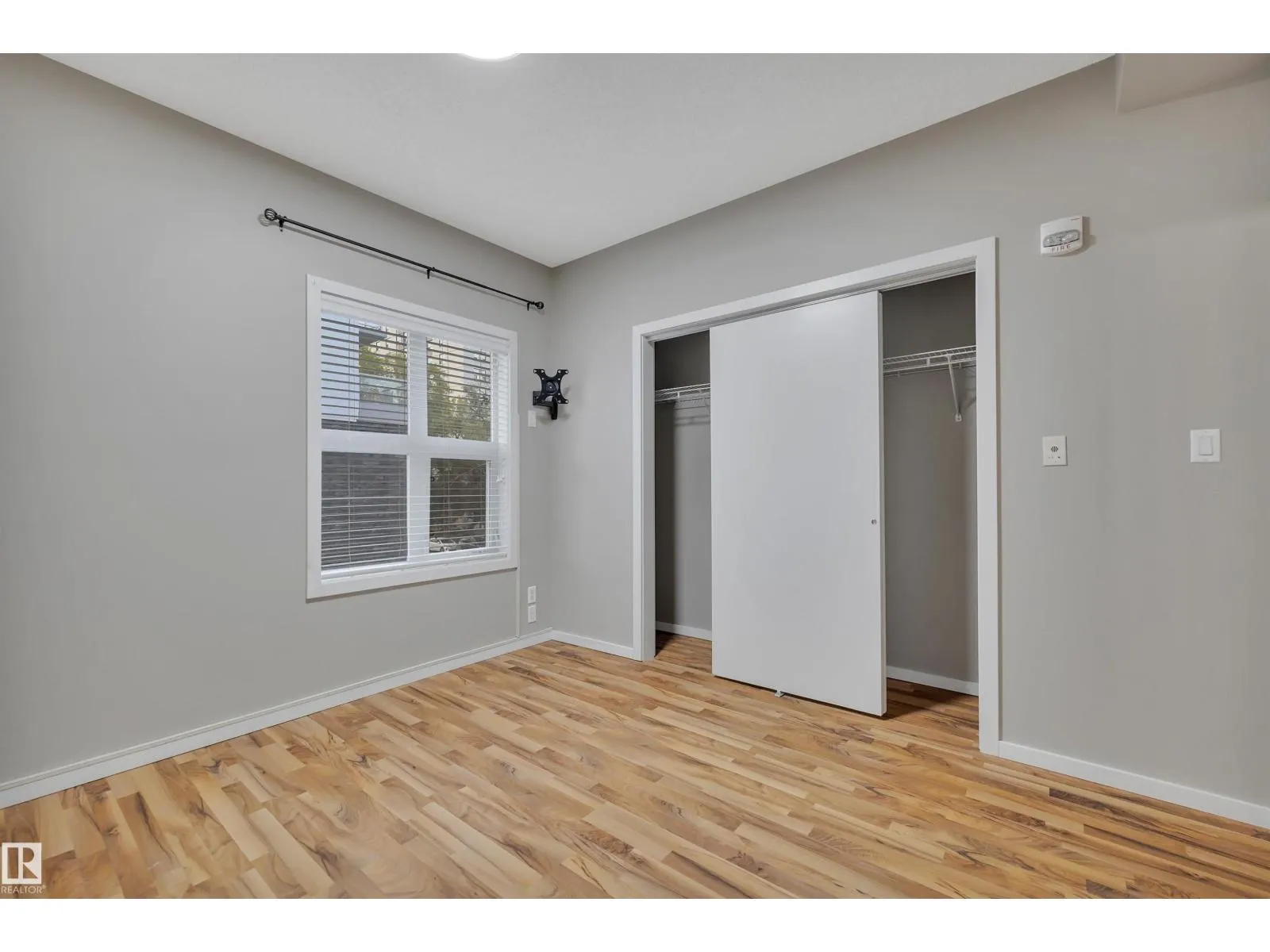 #201 9910 111 ST NW