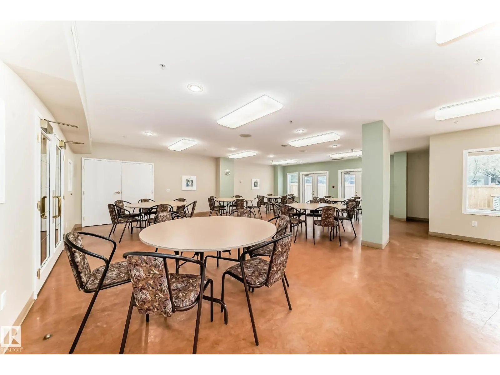 #134 78 MCKENNEY AV