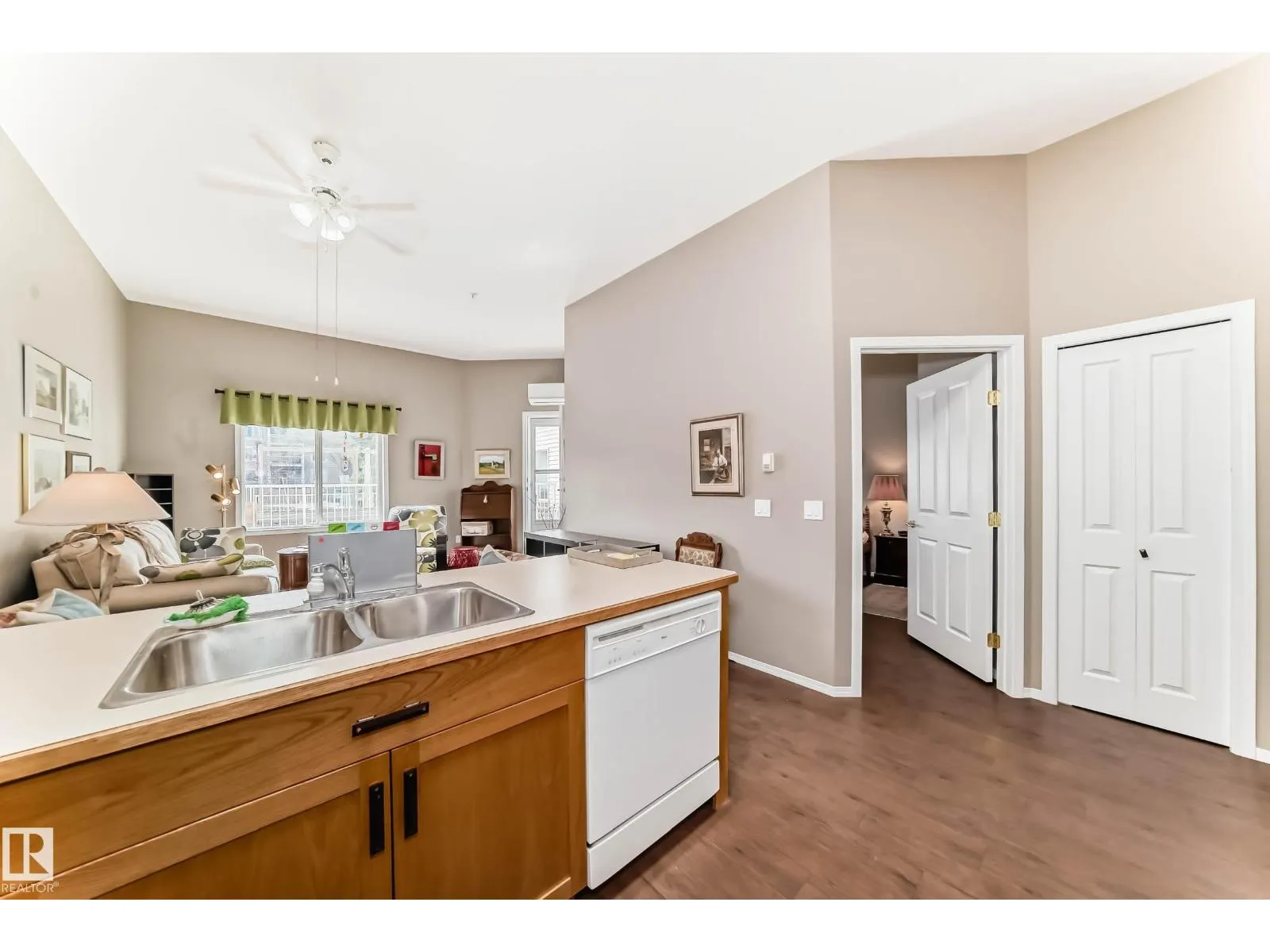 #134 78 MCKENNEY AV