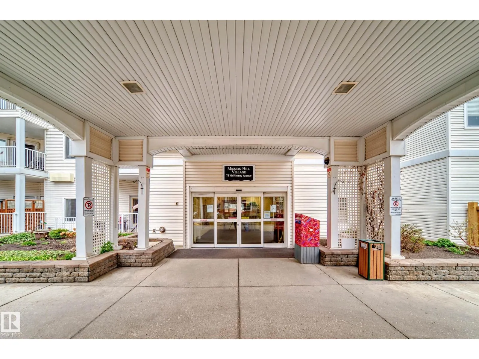 #134 78 MCKENNEY AV