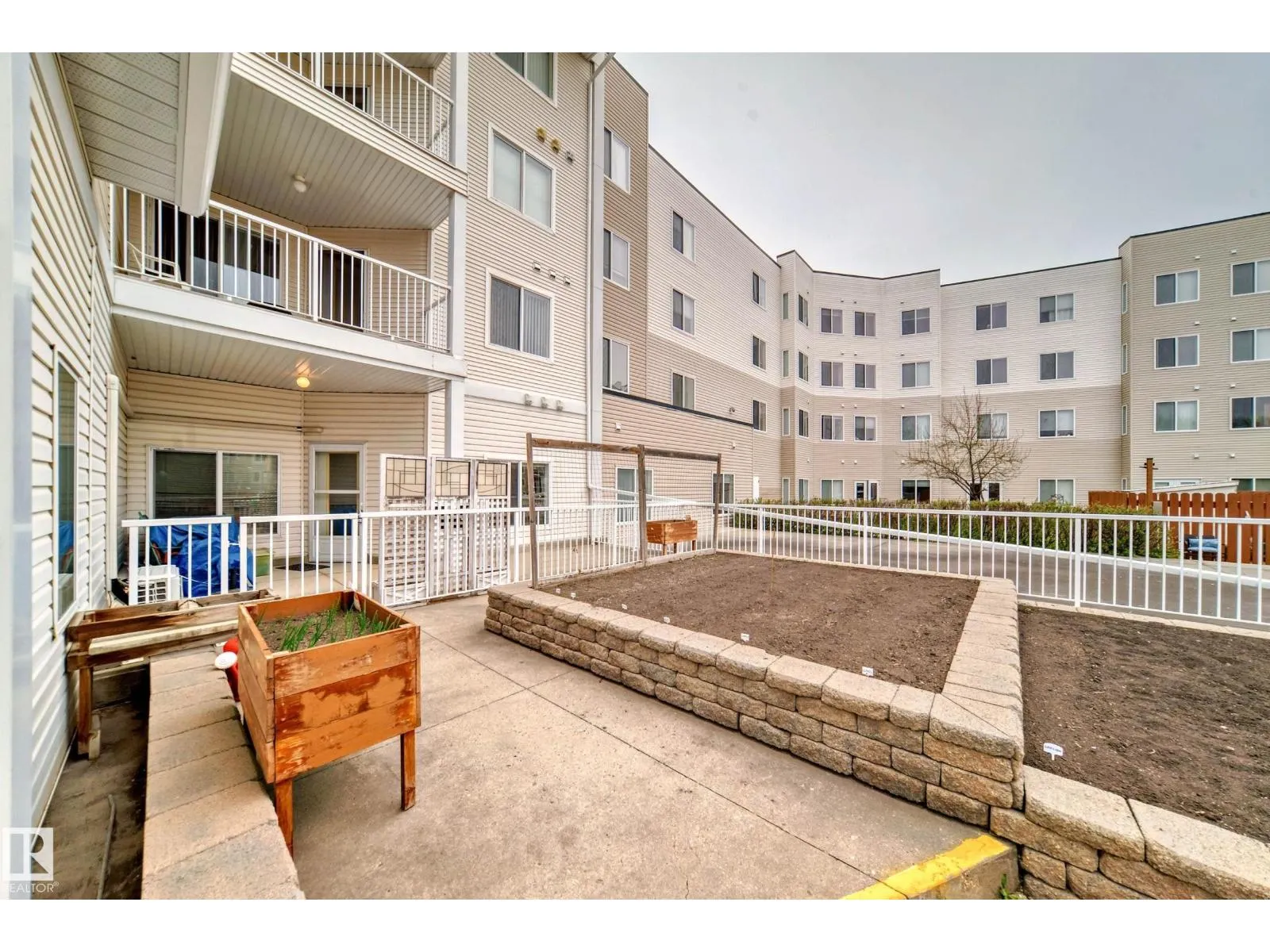 #134 78 MCKENNEY AV