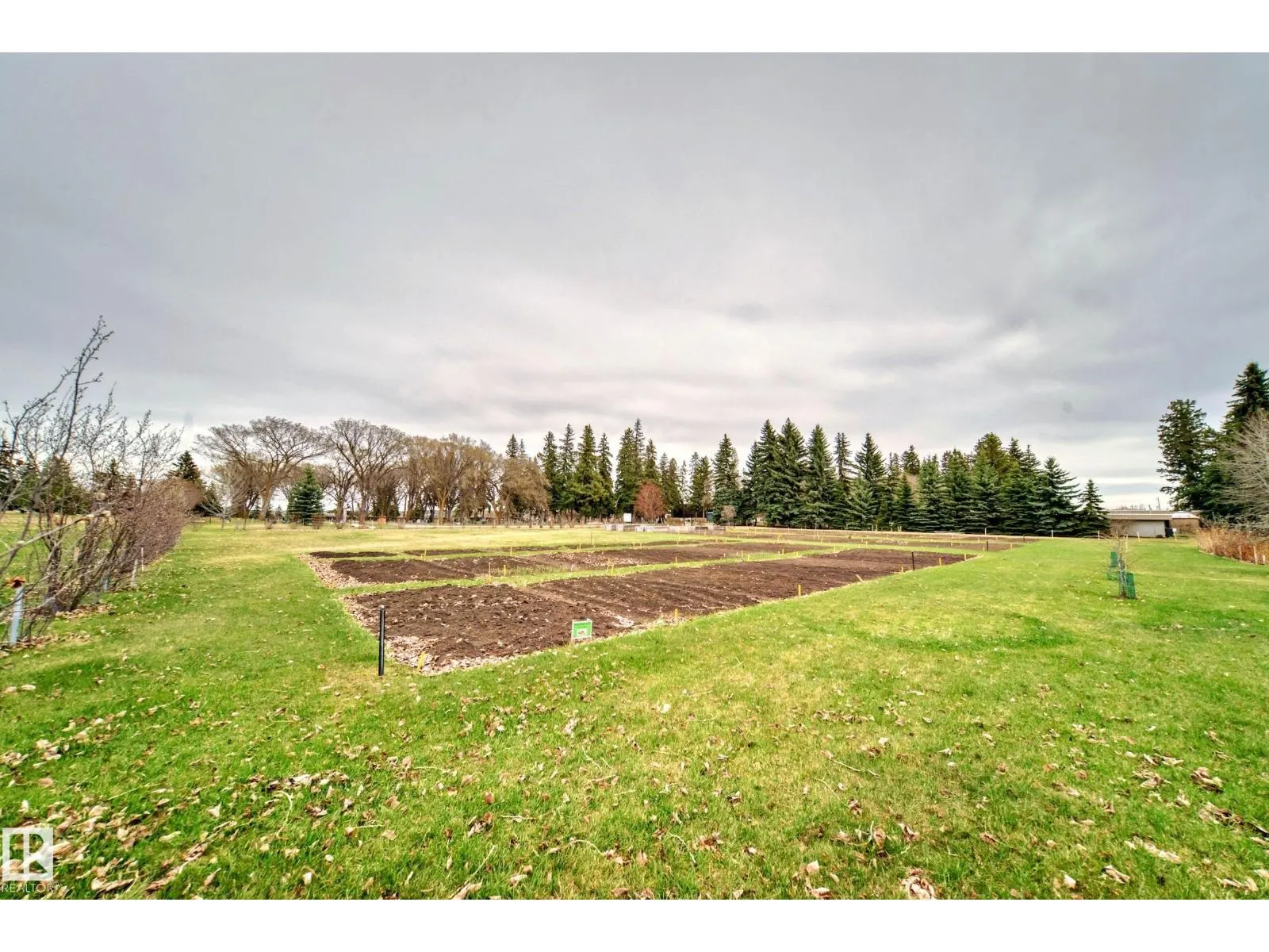 #134 78 MCKENNEY AV