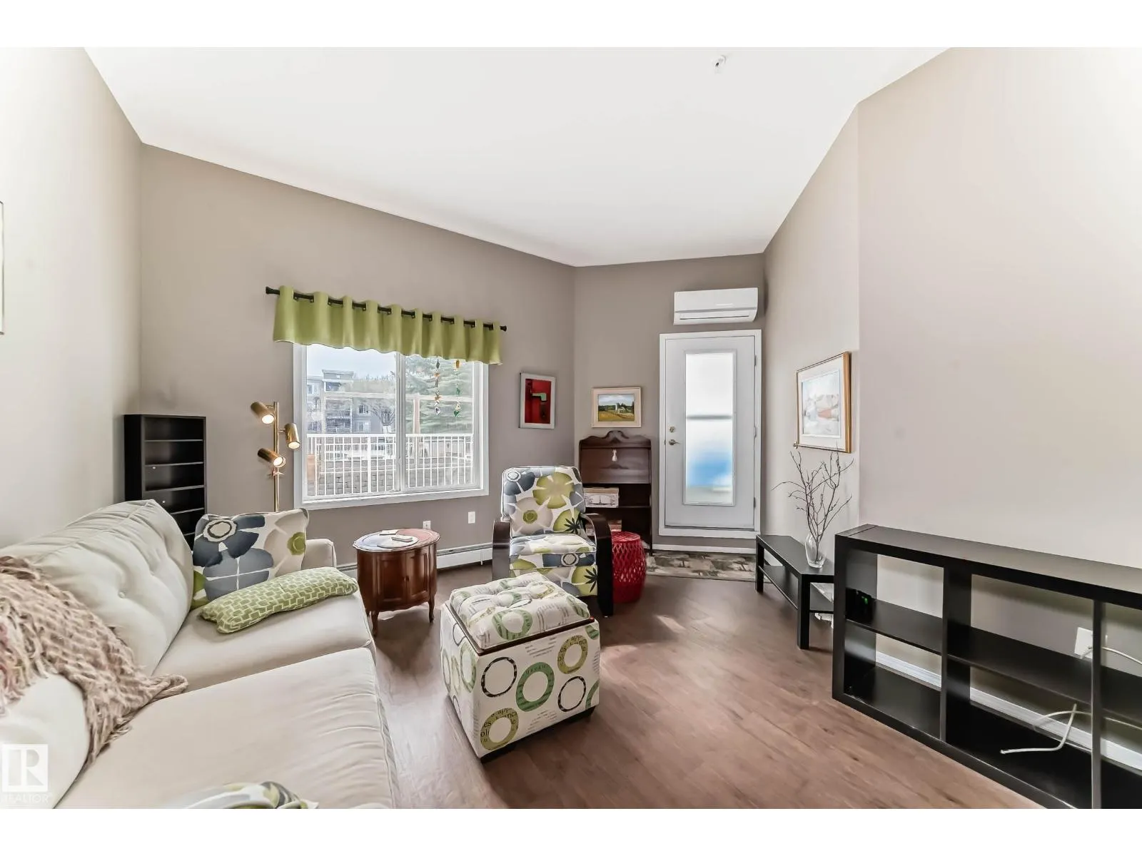 #134 78 MCKENNEY AV
