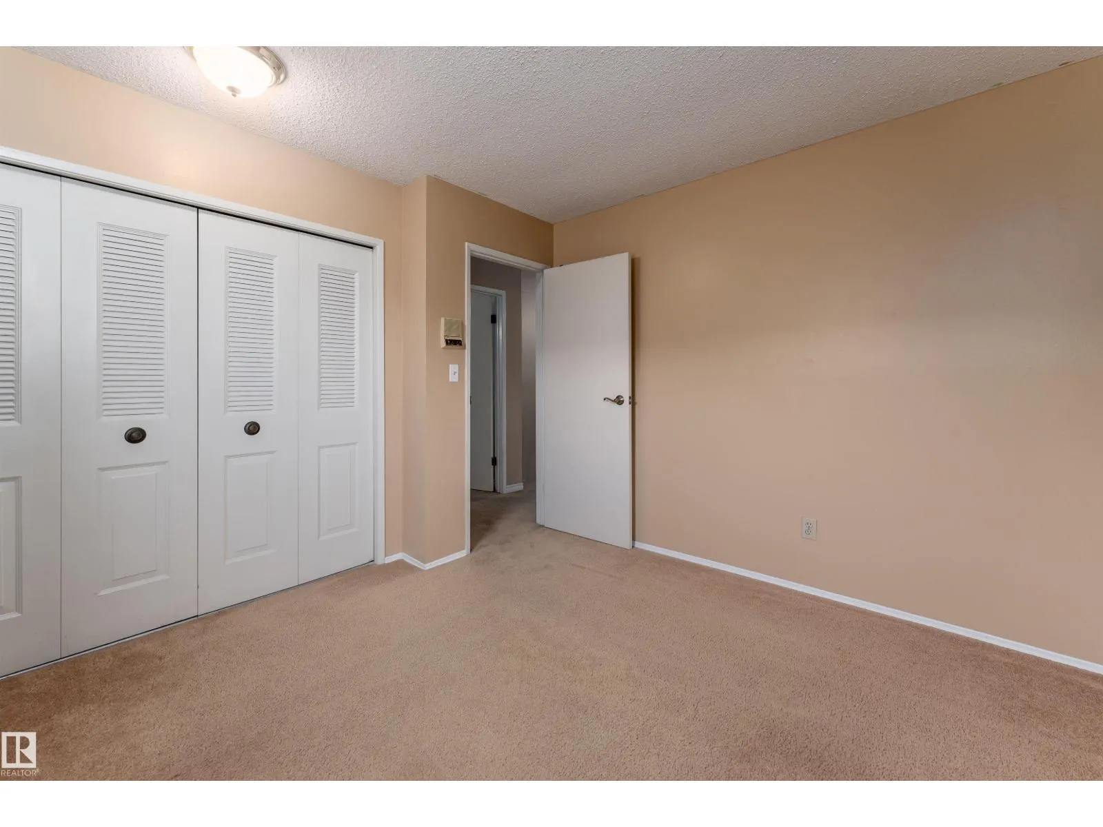 5310 39B AV NW