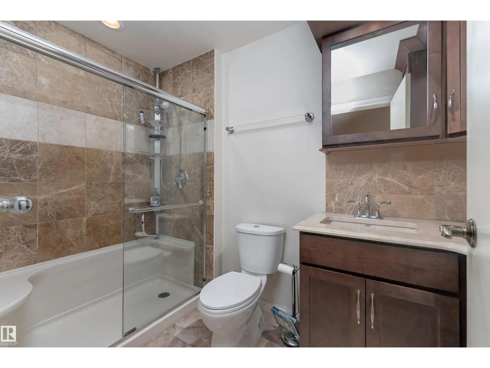 5310 39B AV NW