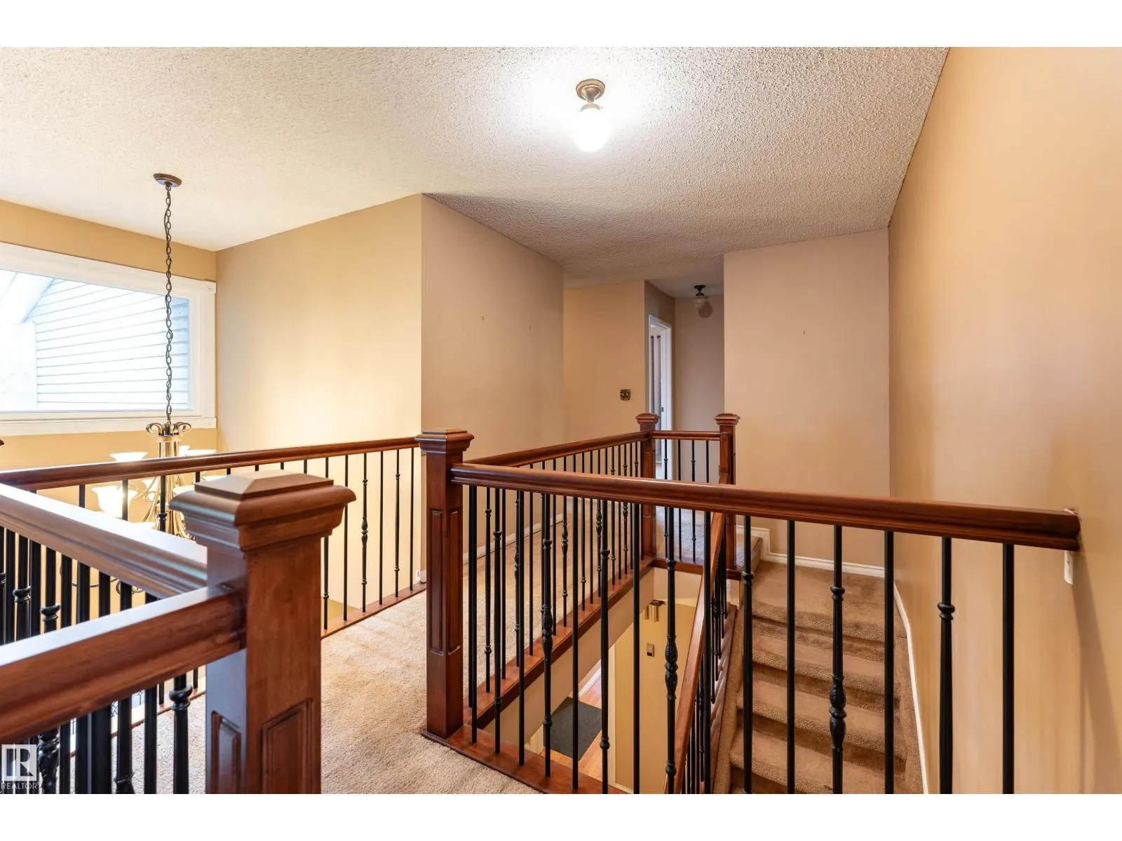 5310 39B AV NW