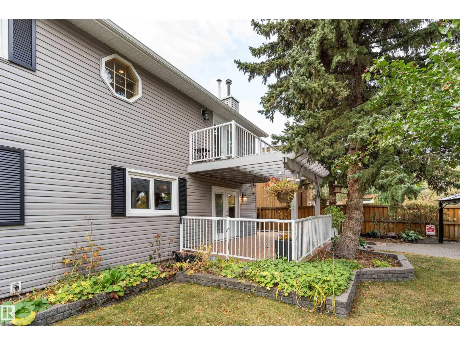 5310 39B AV NW