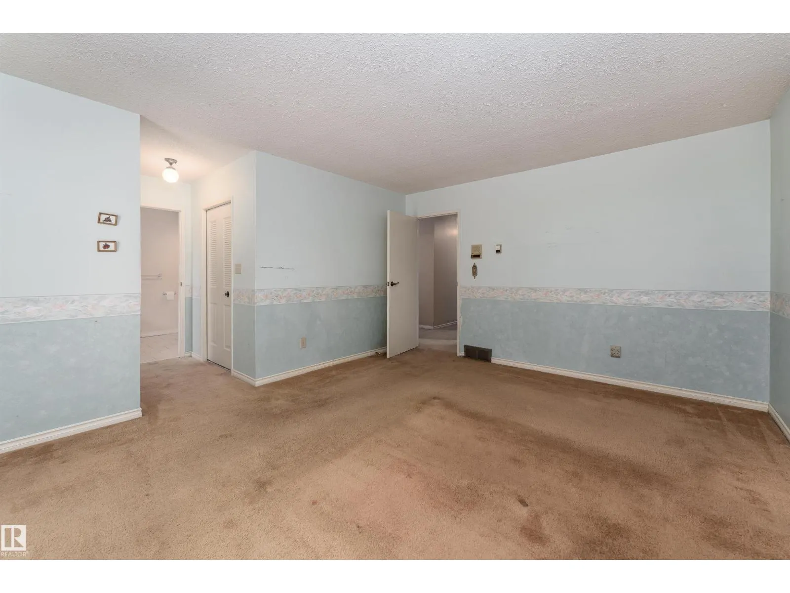 5310 39B AV NW