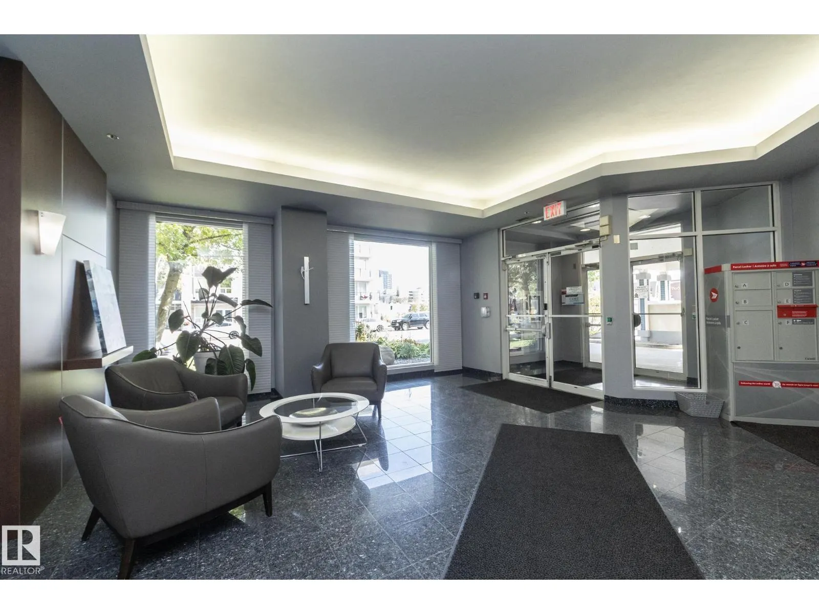 #205 10130 114 ST NW