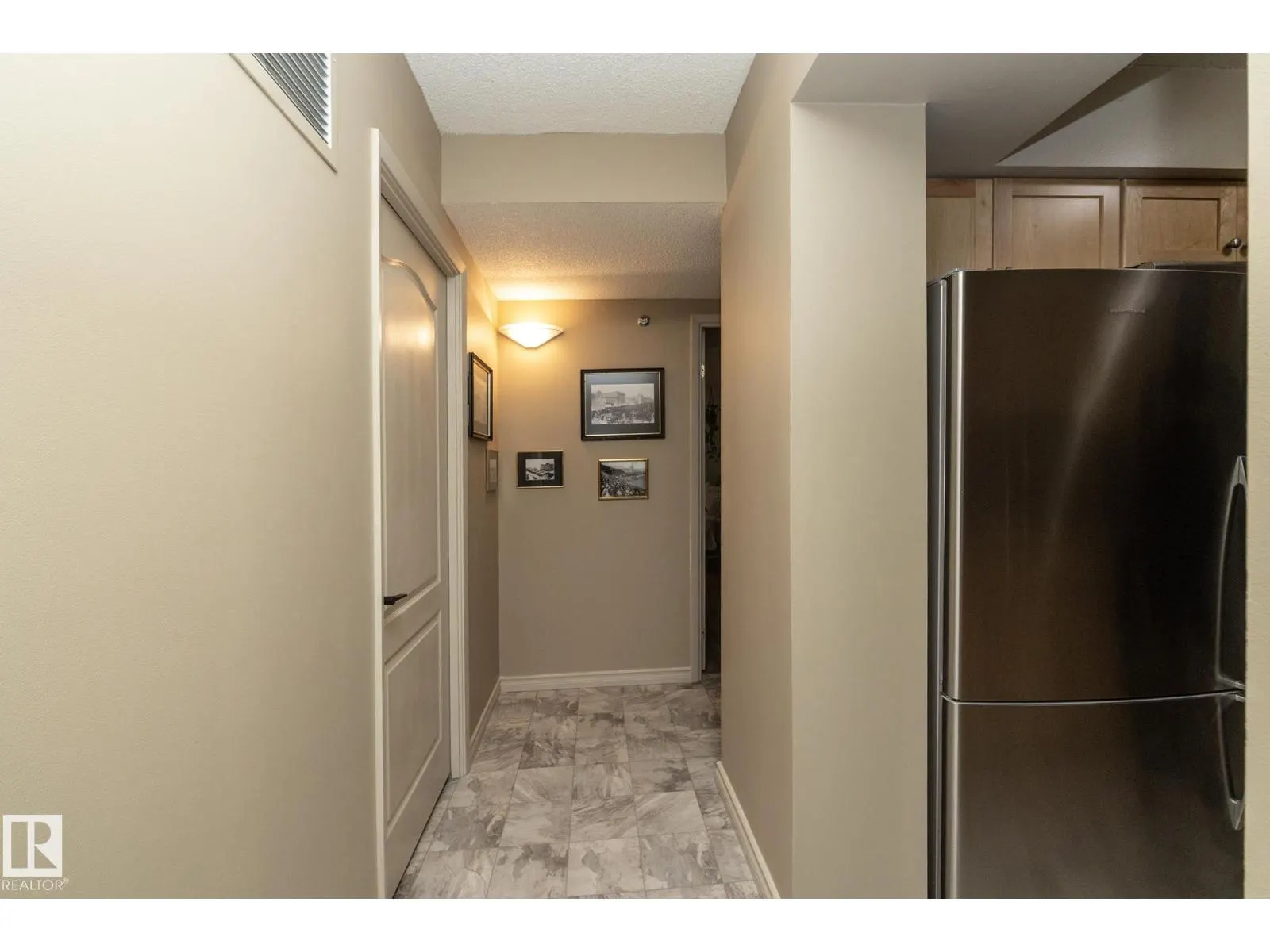 #205 10130 114 ST NW