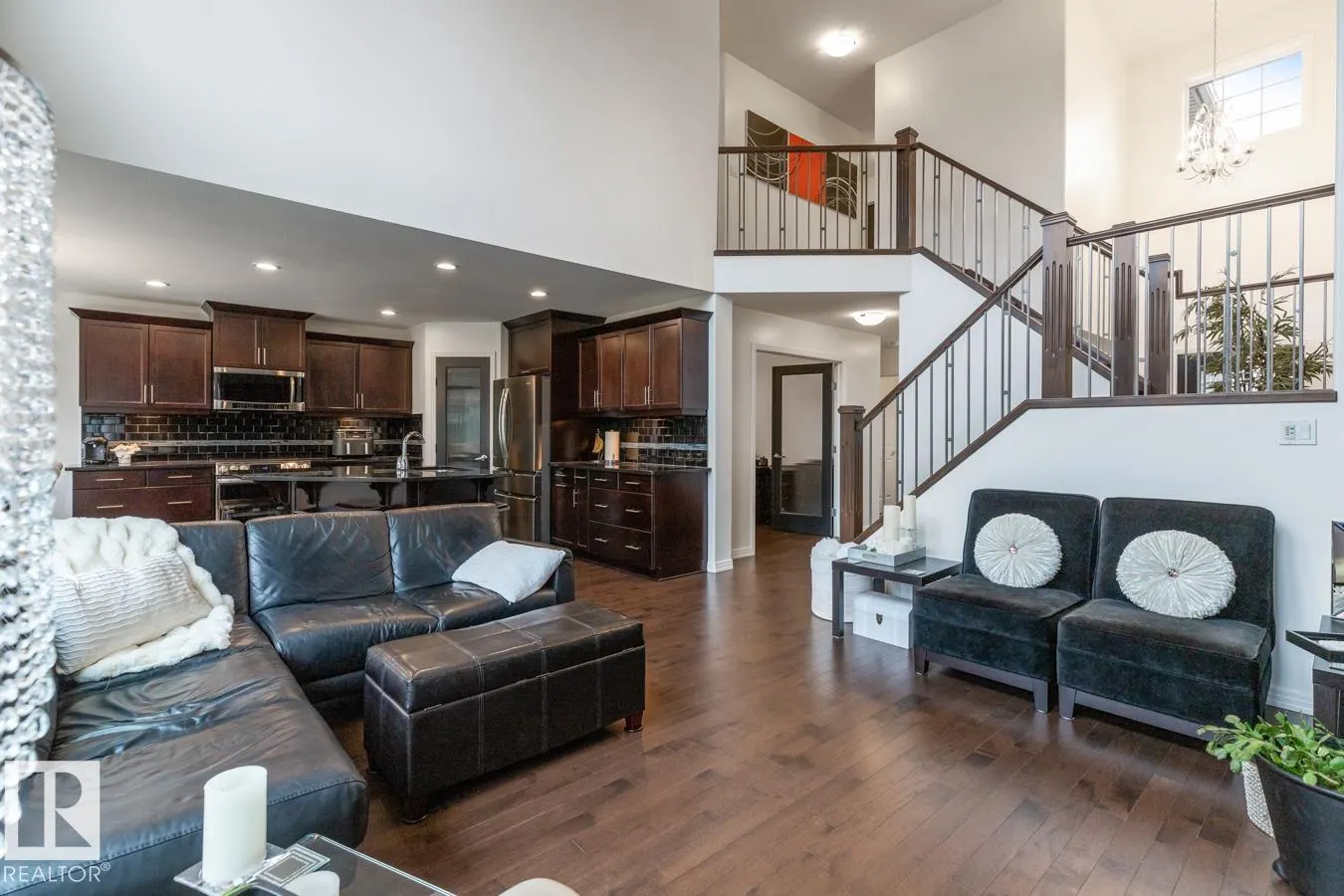7243 ESSEX WY