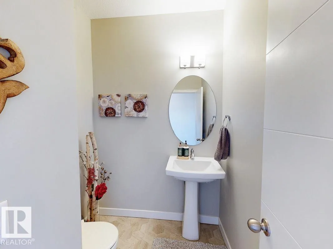 #81 600 BELLEROSE DR