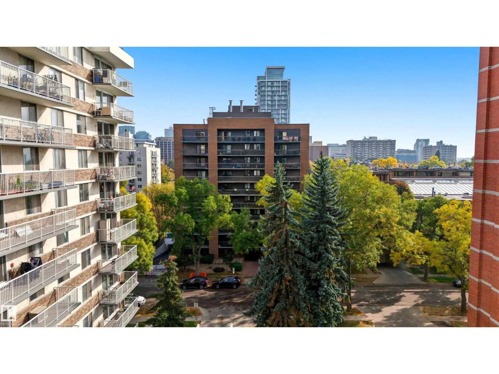 #602 9929 113 ST NW