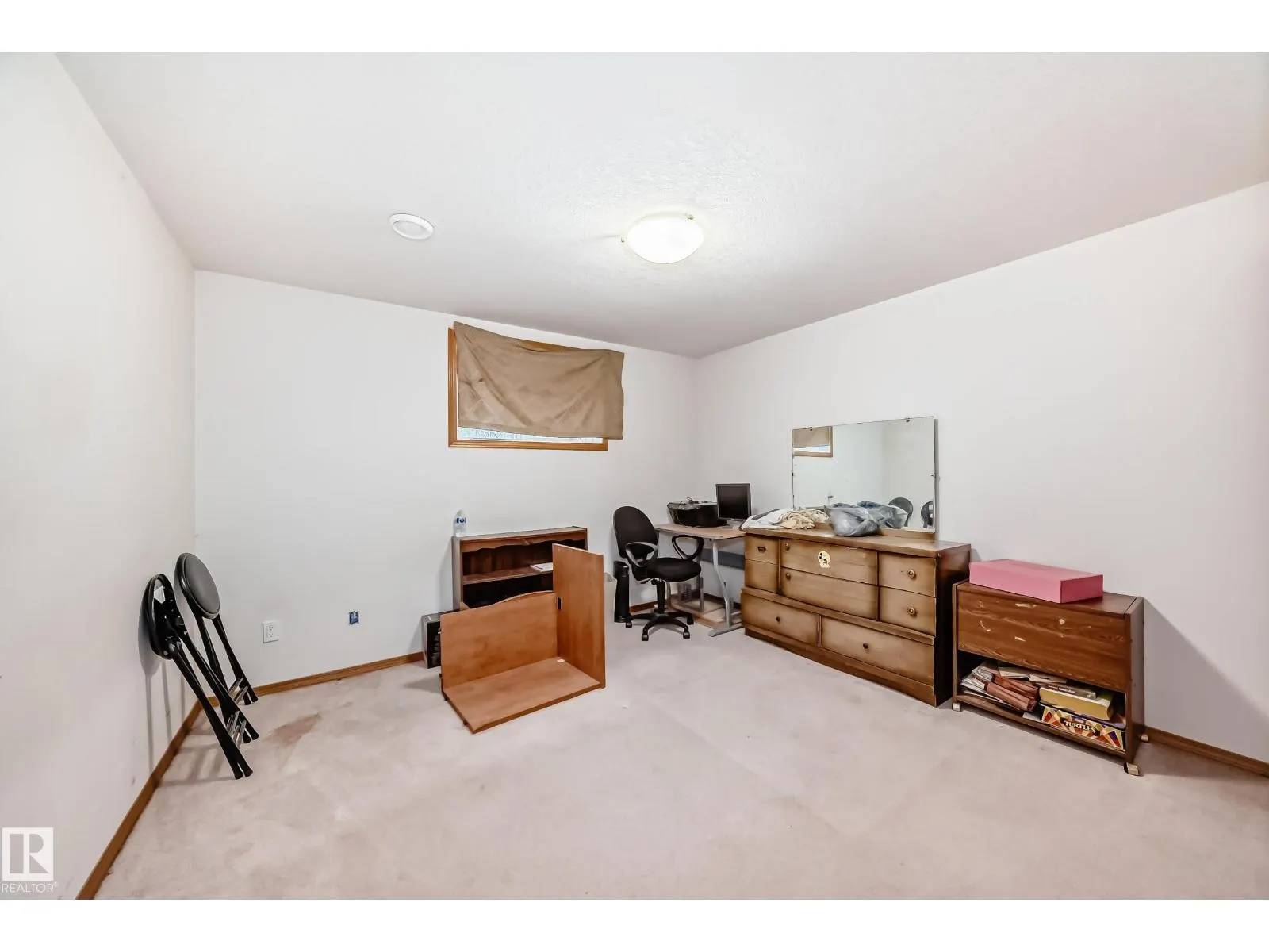 16215 77 ST NW