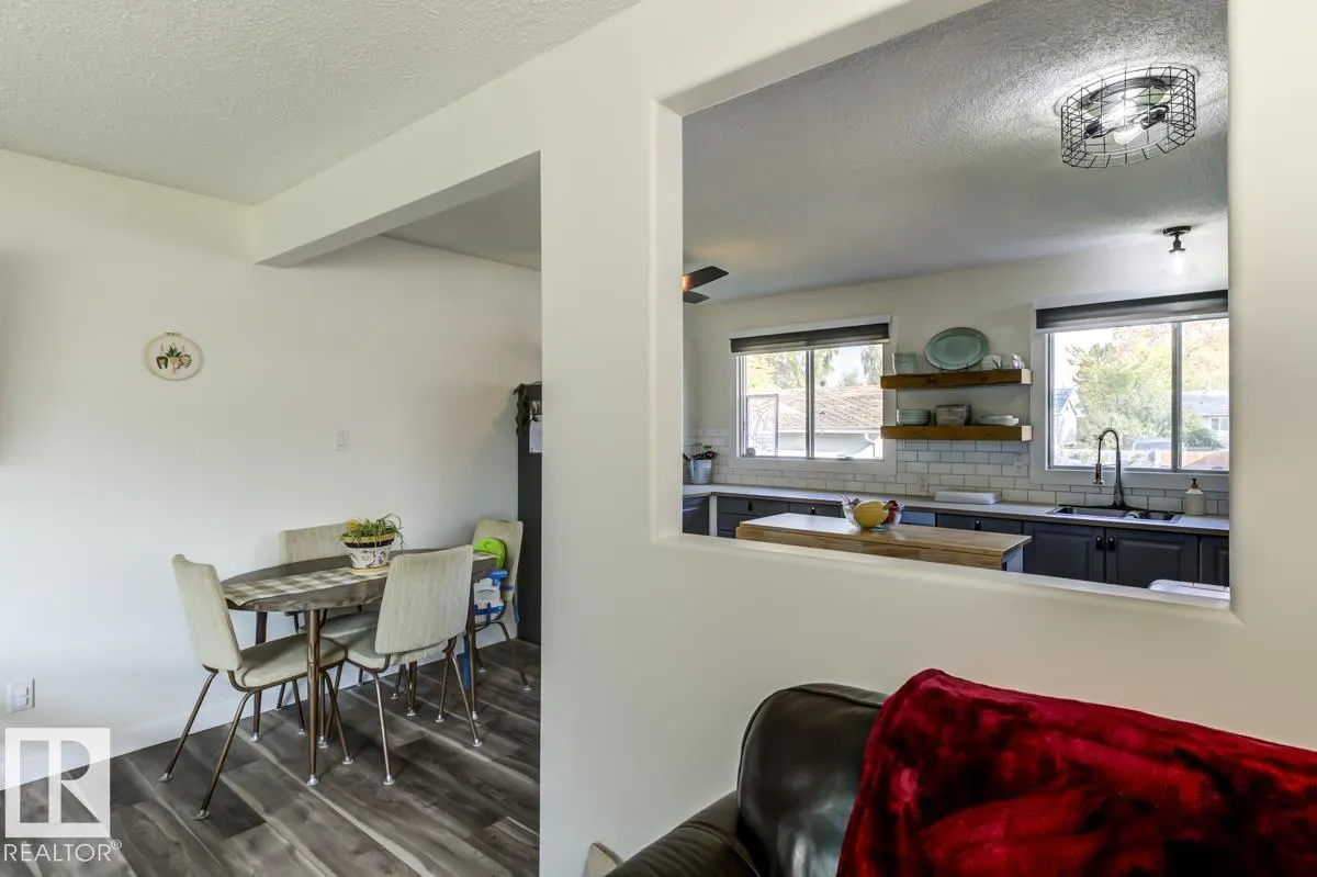67 CORINTHIA DR