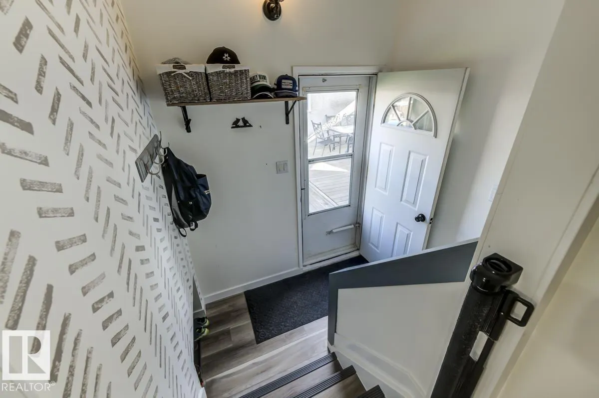 67 CORINTHIA DR