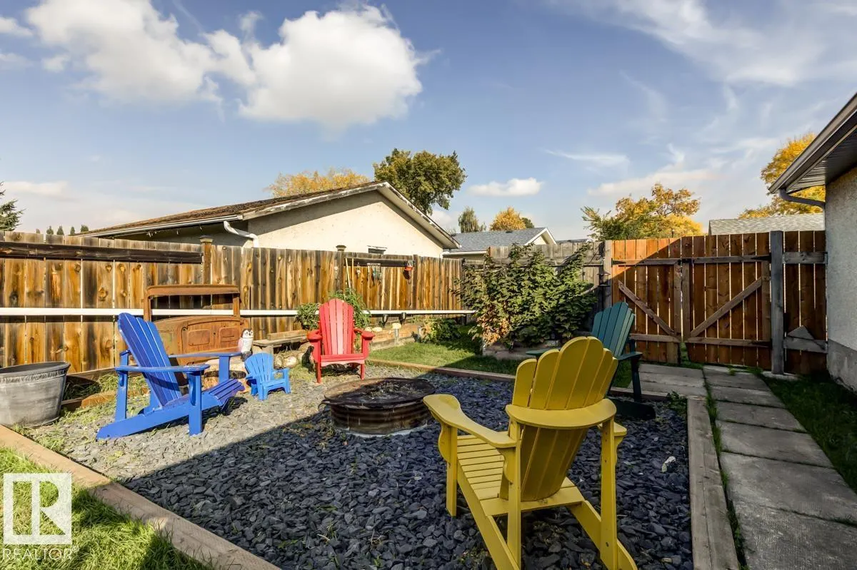 67 CORINTHIA DR