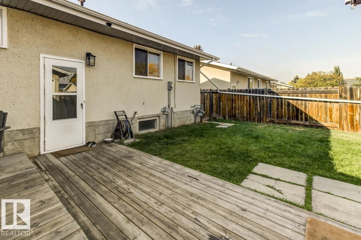 67 CORINTHIA DR