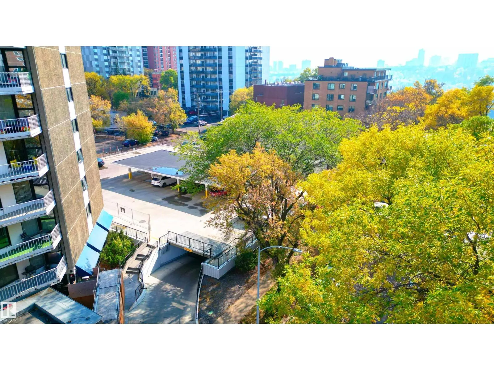 #508 10045 117 ST NW