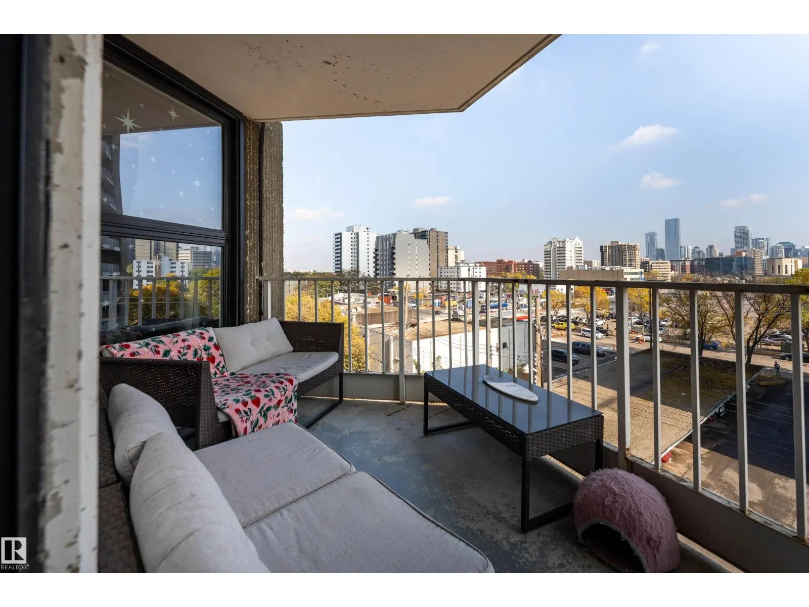 #508 10045 117 ST NW