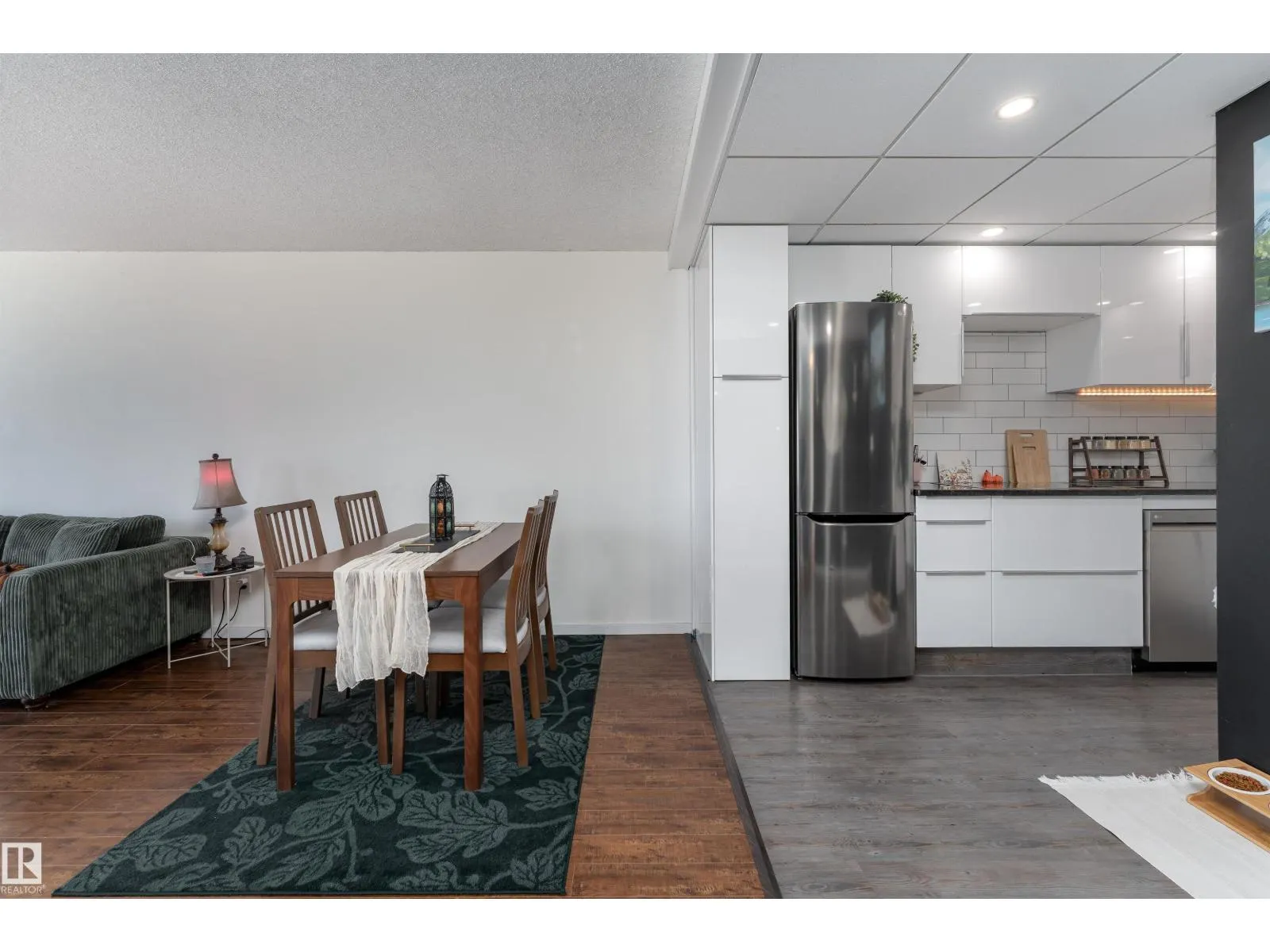 #508 10045 117 ST NW
