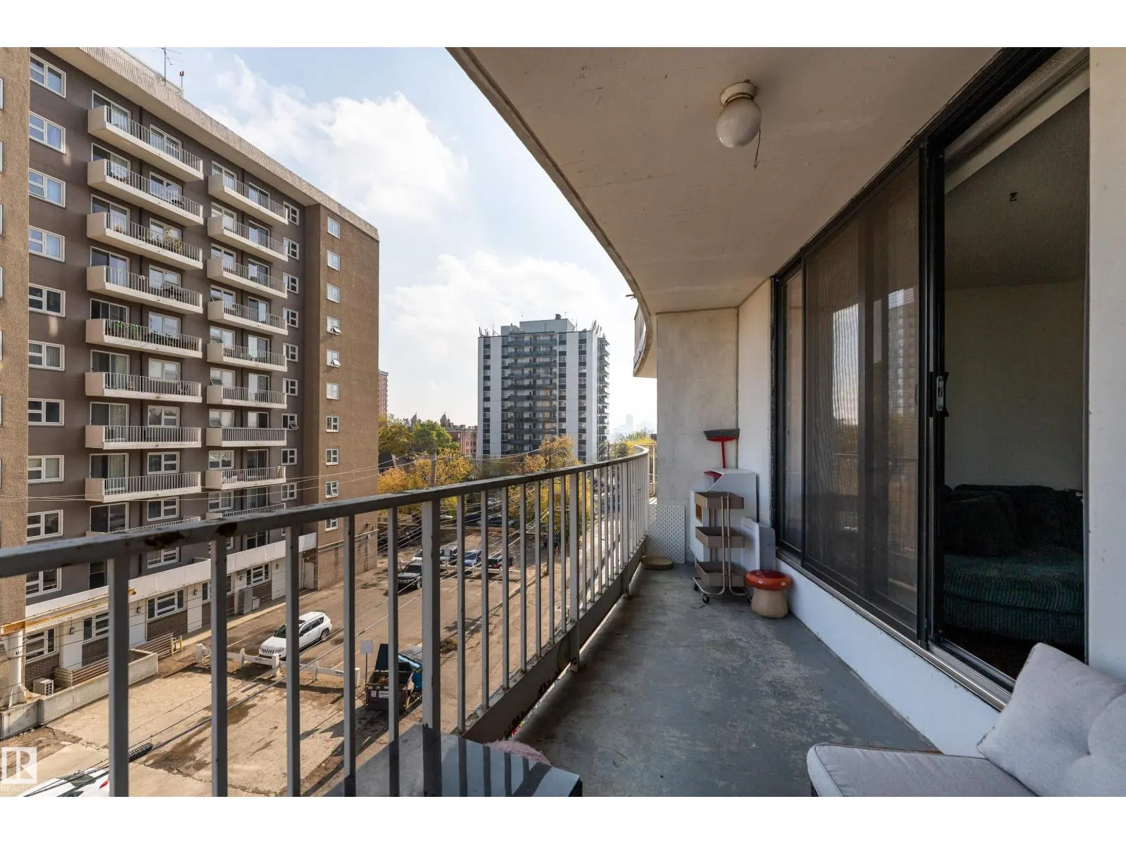 #508 10045 117 ST NW