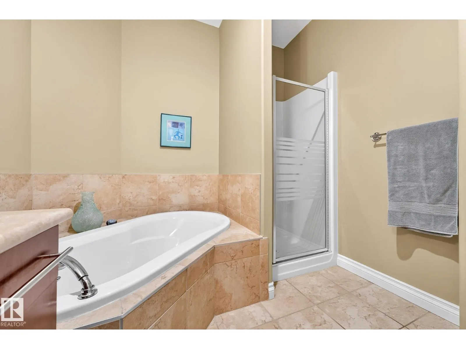 #406 14205 96 AV NW