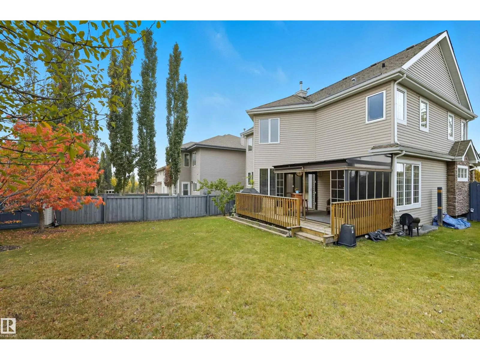 3411 MACNEIL LI NW