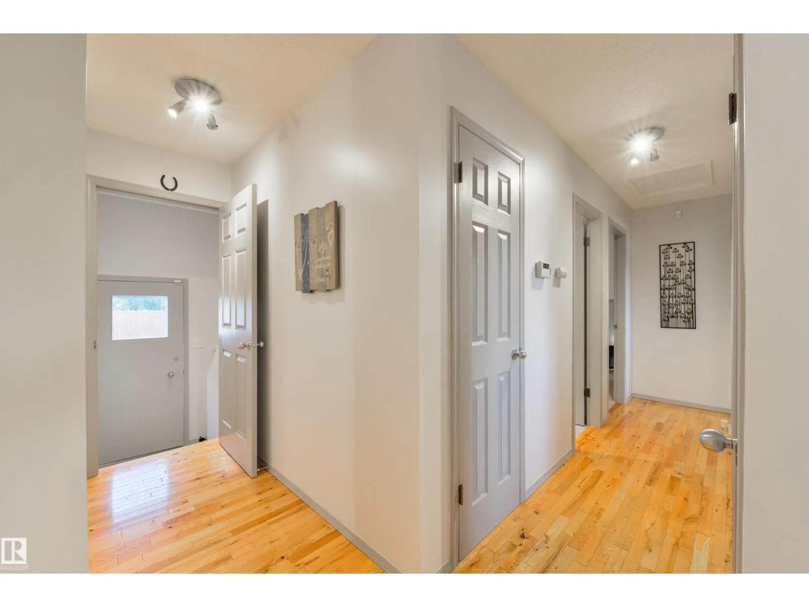 10524 35 AV NW