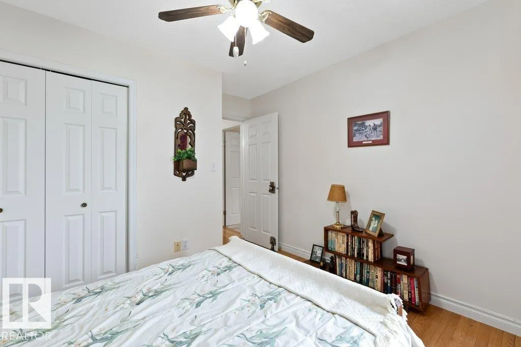 405 GRANDIN DR