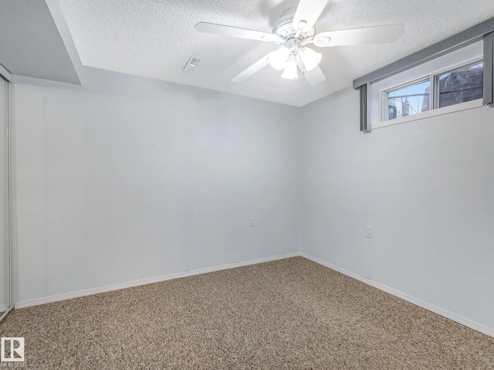 13547 24 ST NW