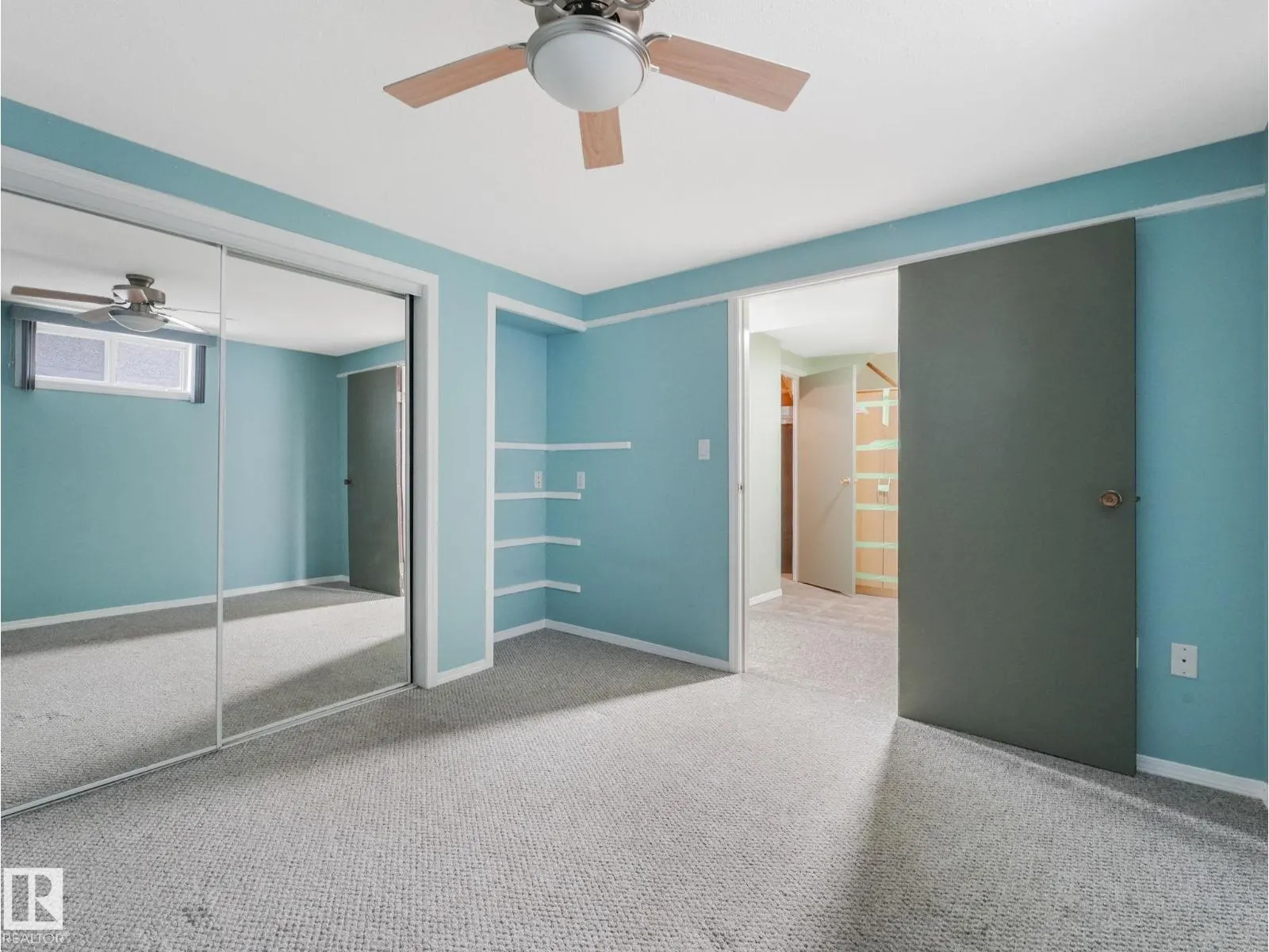 13547 24 ST NW