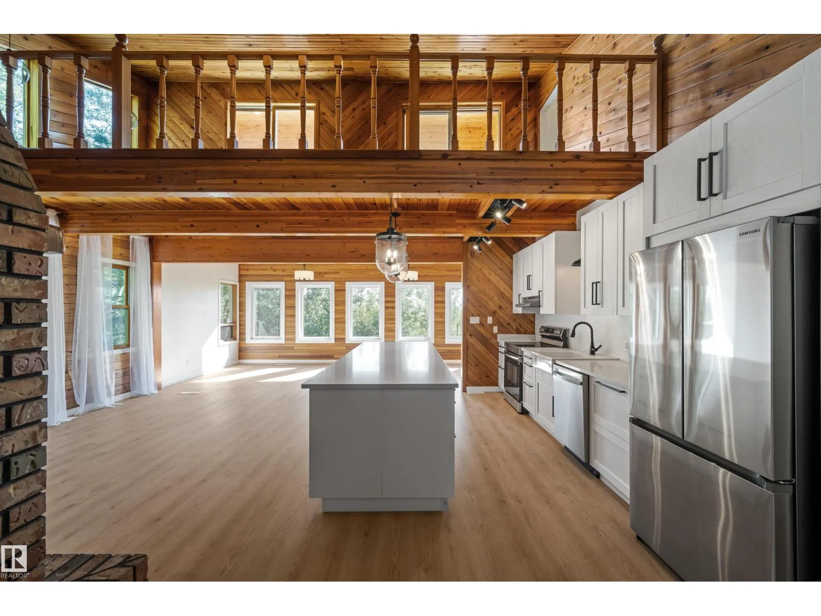 51380 RGE ROAD 205