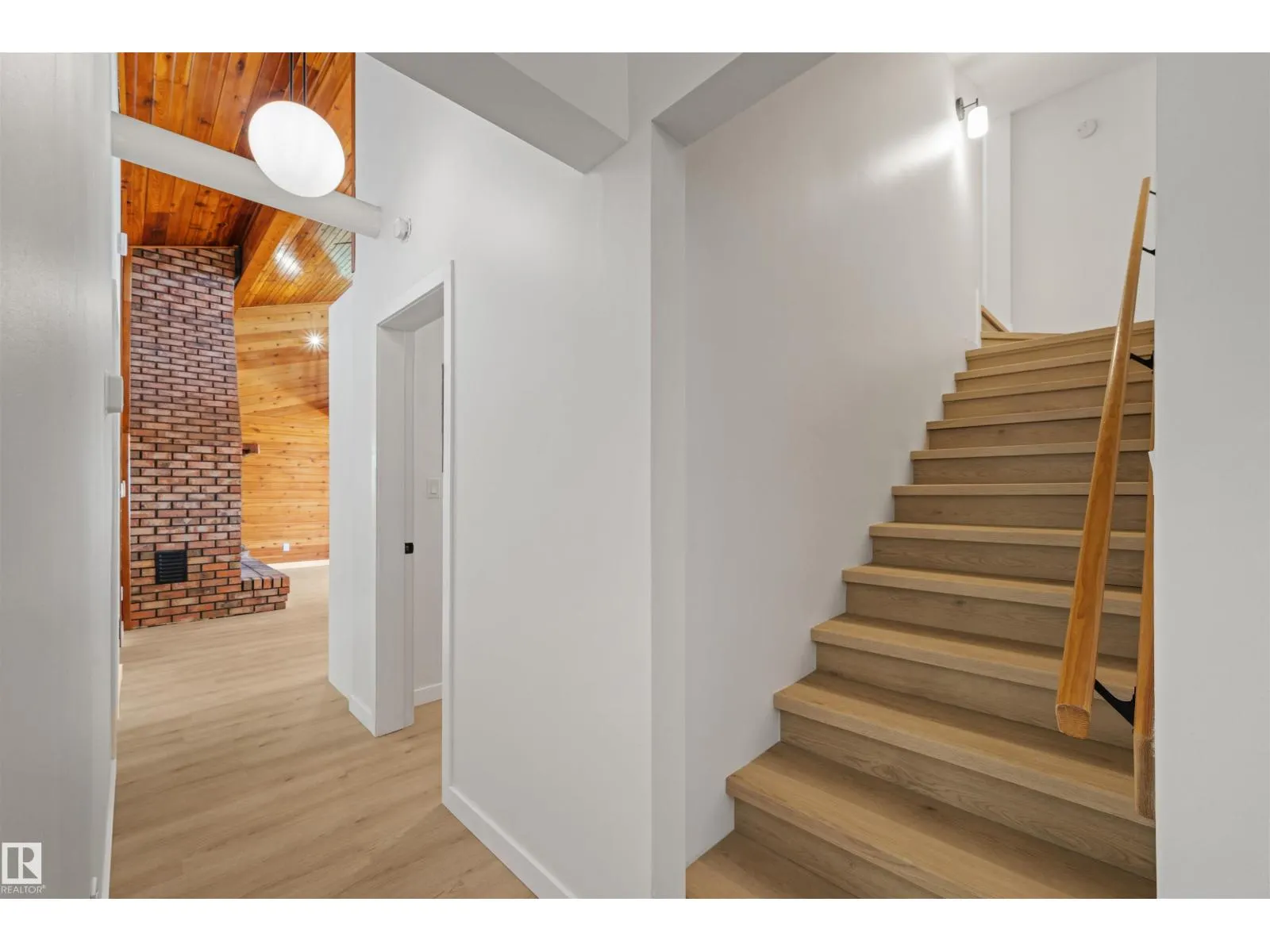 51380 RGE ROAD 205