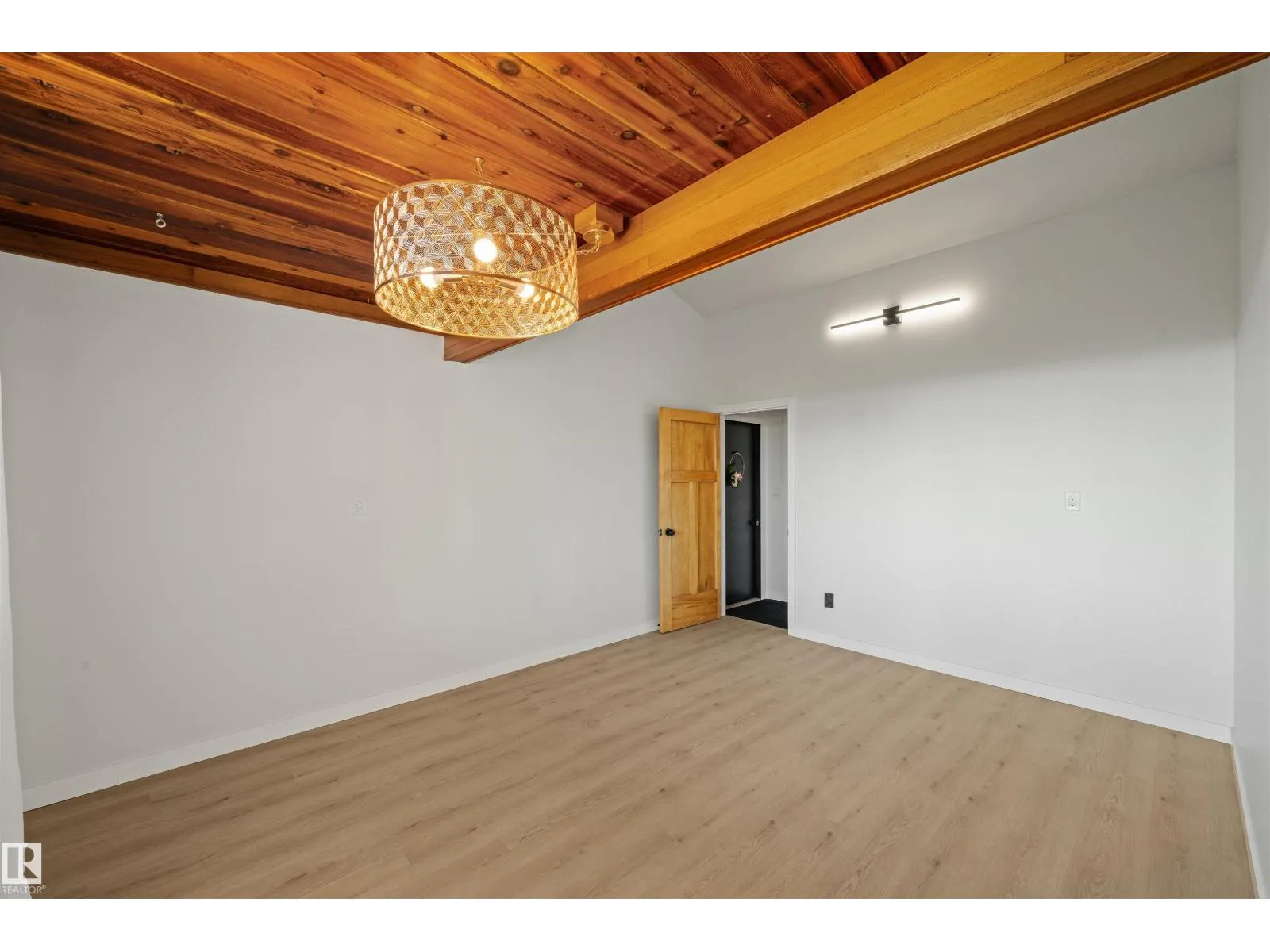 51380 RGE ROAD 205
