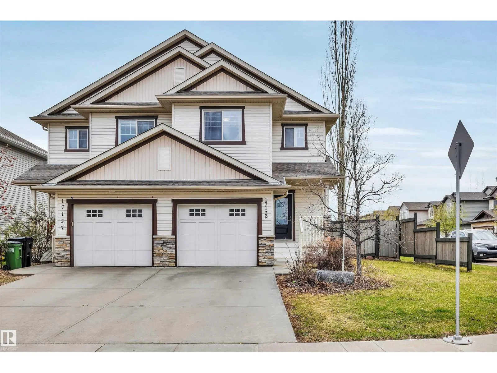 17129 7A AV SW