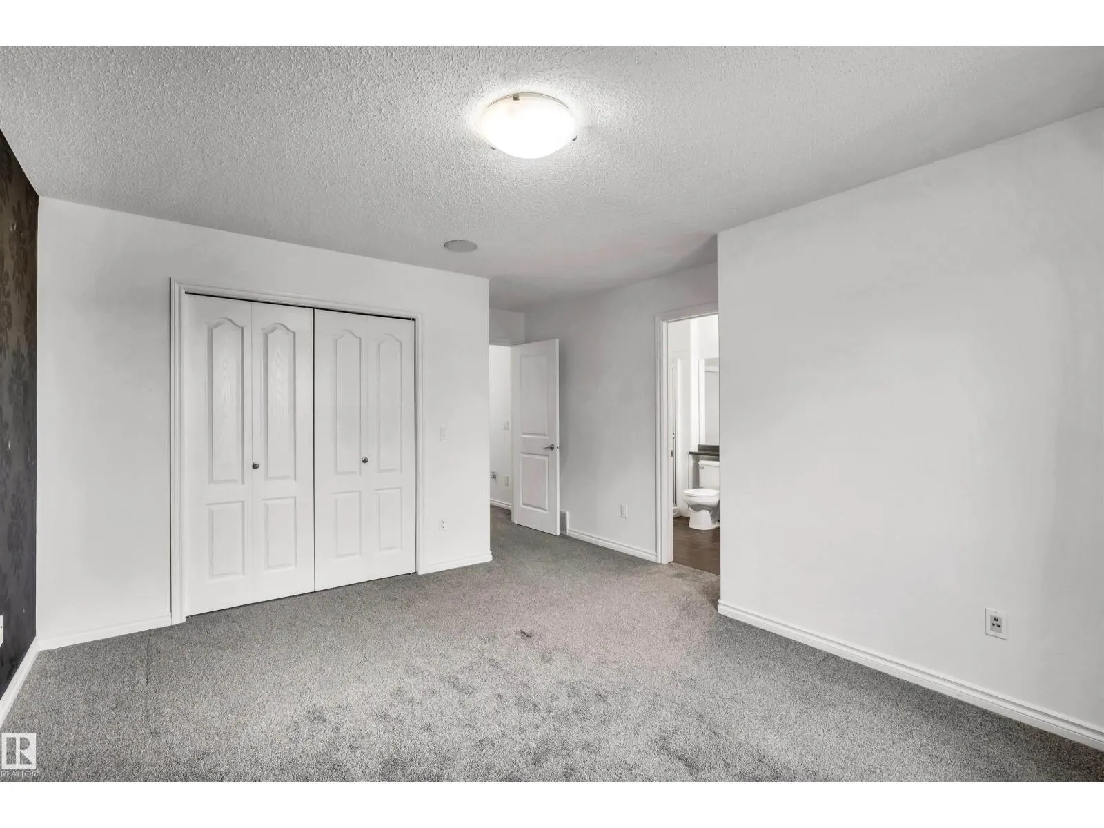 17129 7A AV SW