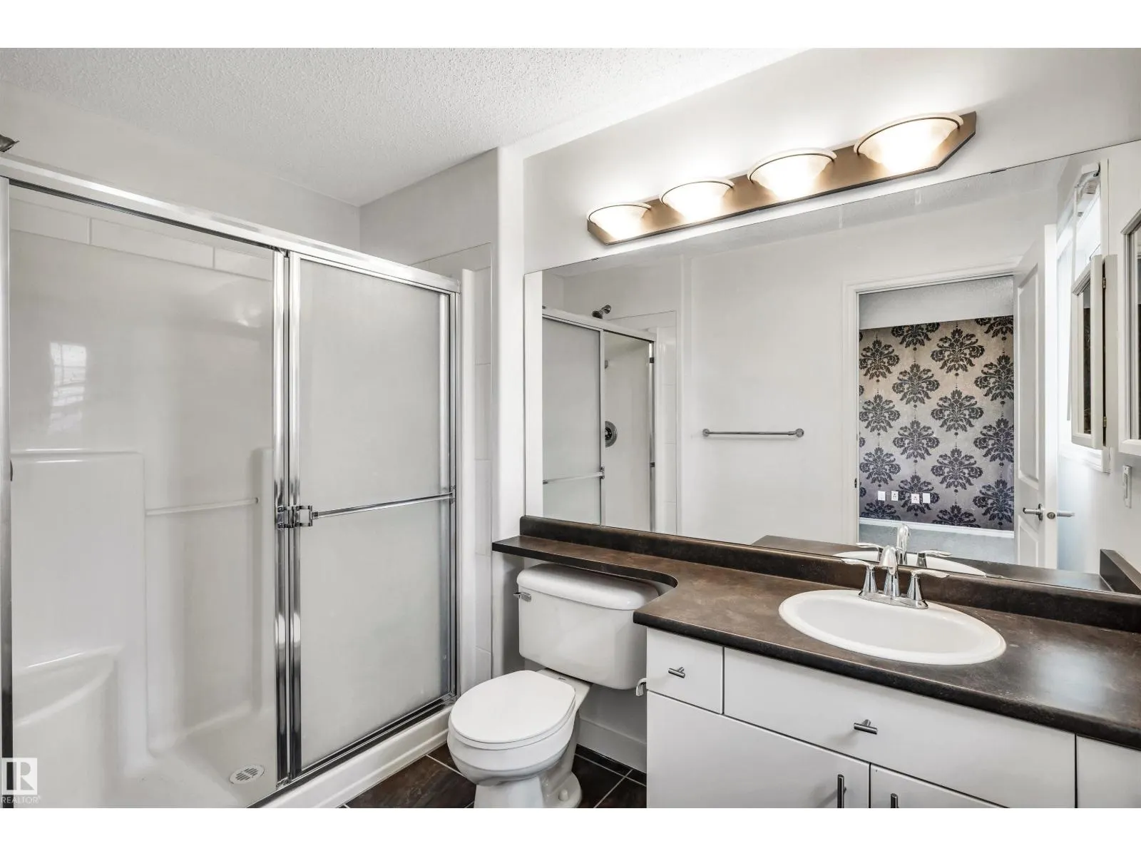 17129 7A AV SW
