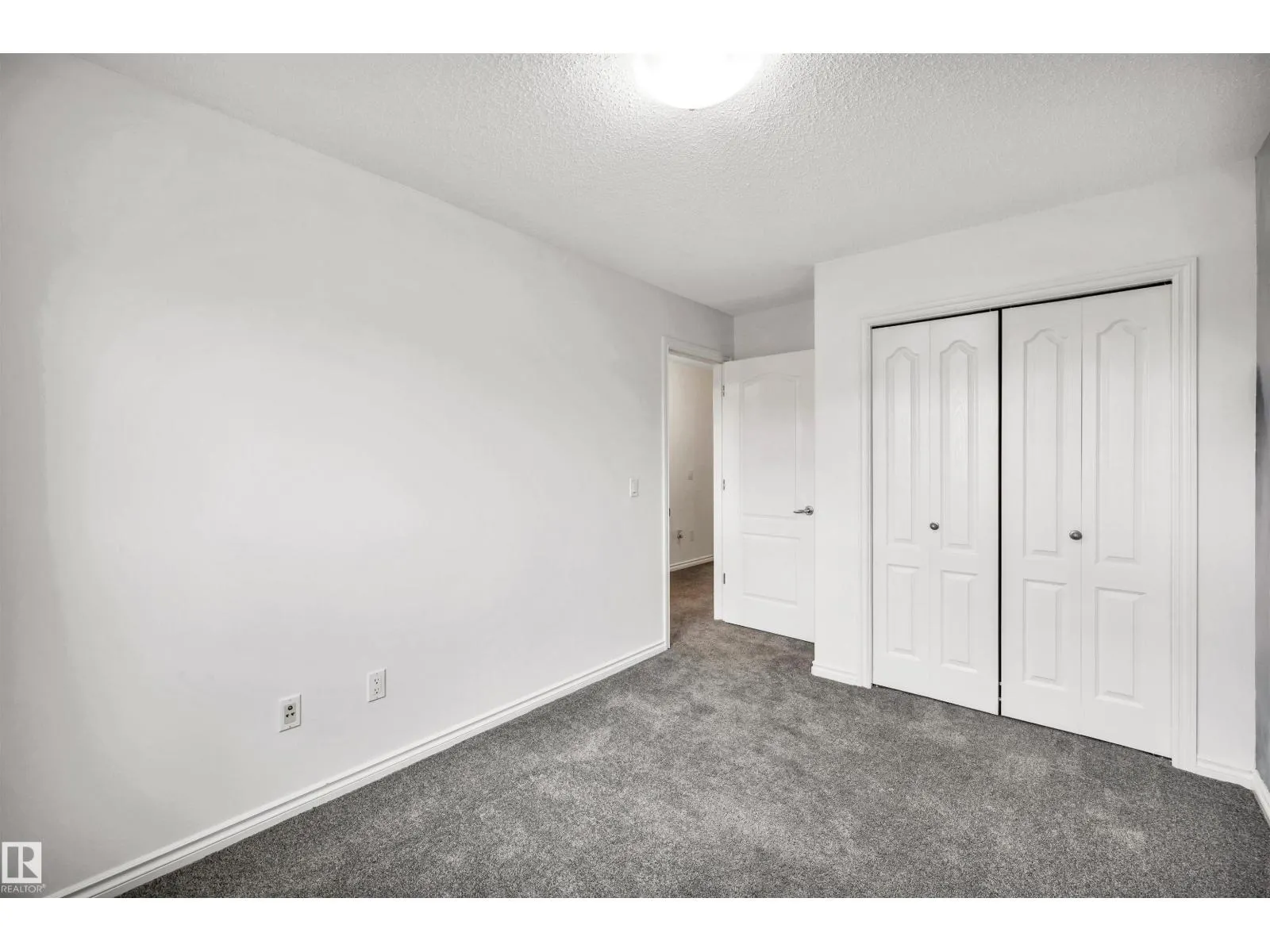 17129 7A AV SW